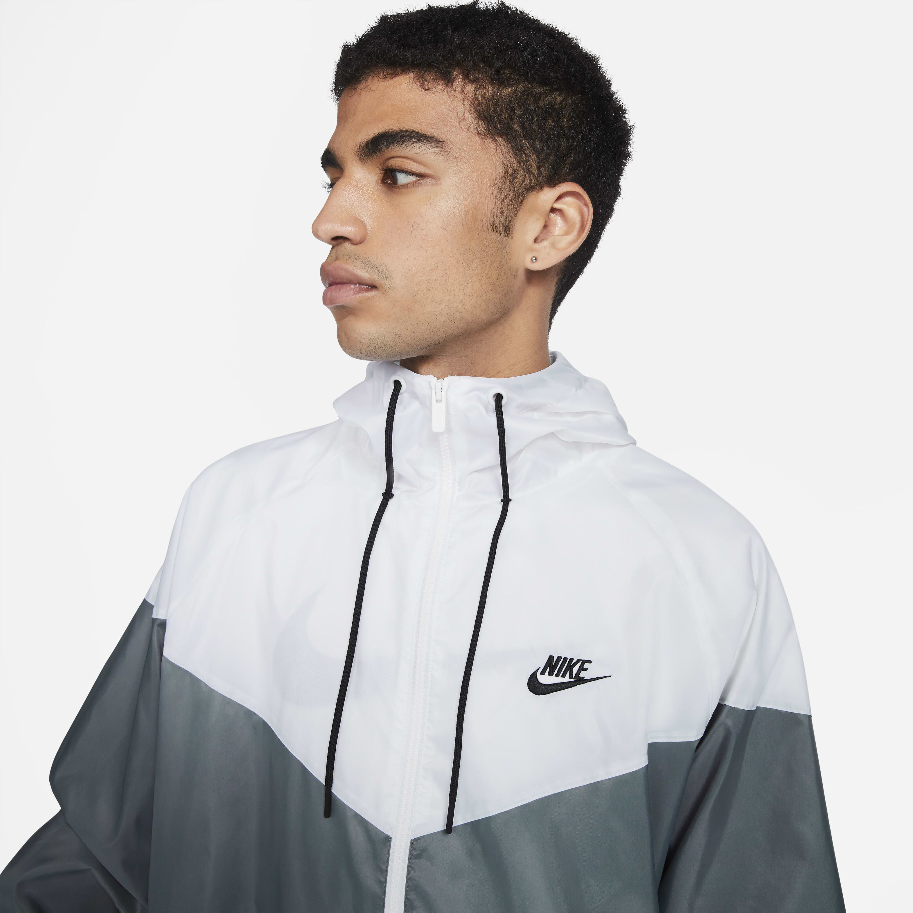 Nike Sportswear Windrunner image number 2