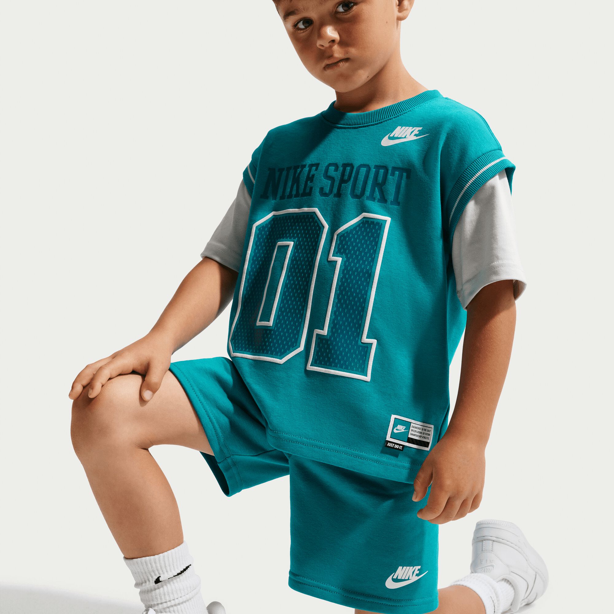 Nike Sportswear image number 6