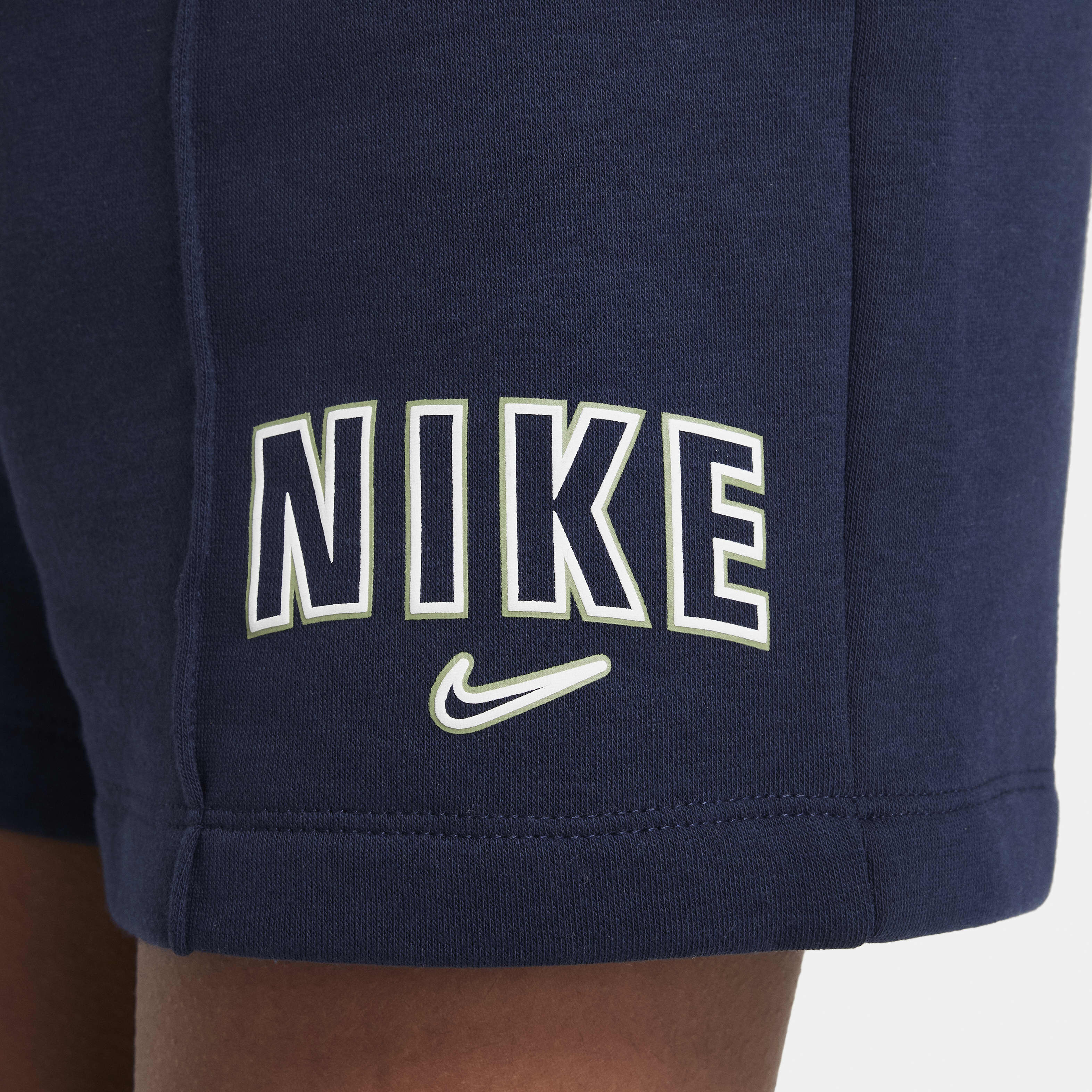 نايكي سبورتسوير image number 4