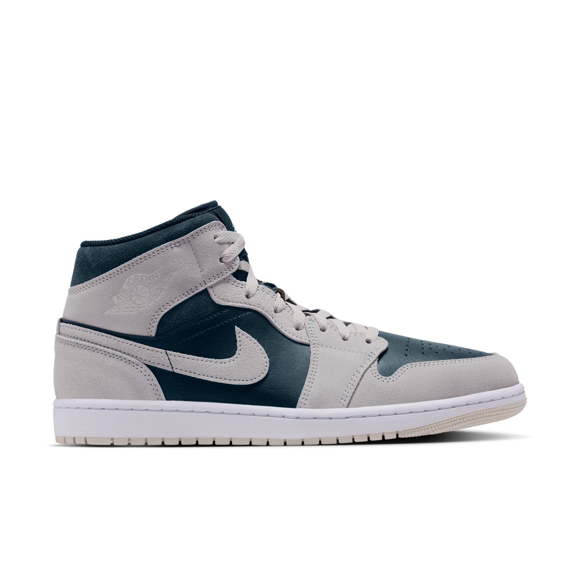 Air Jordan 1 Mid image number 5
