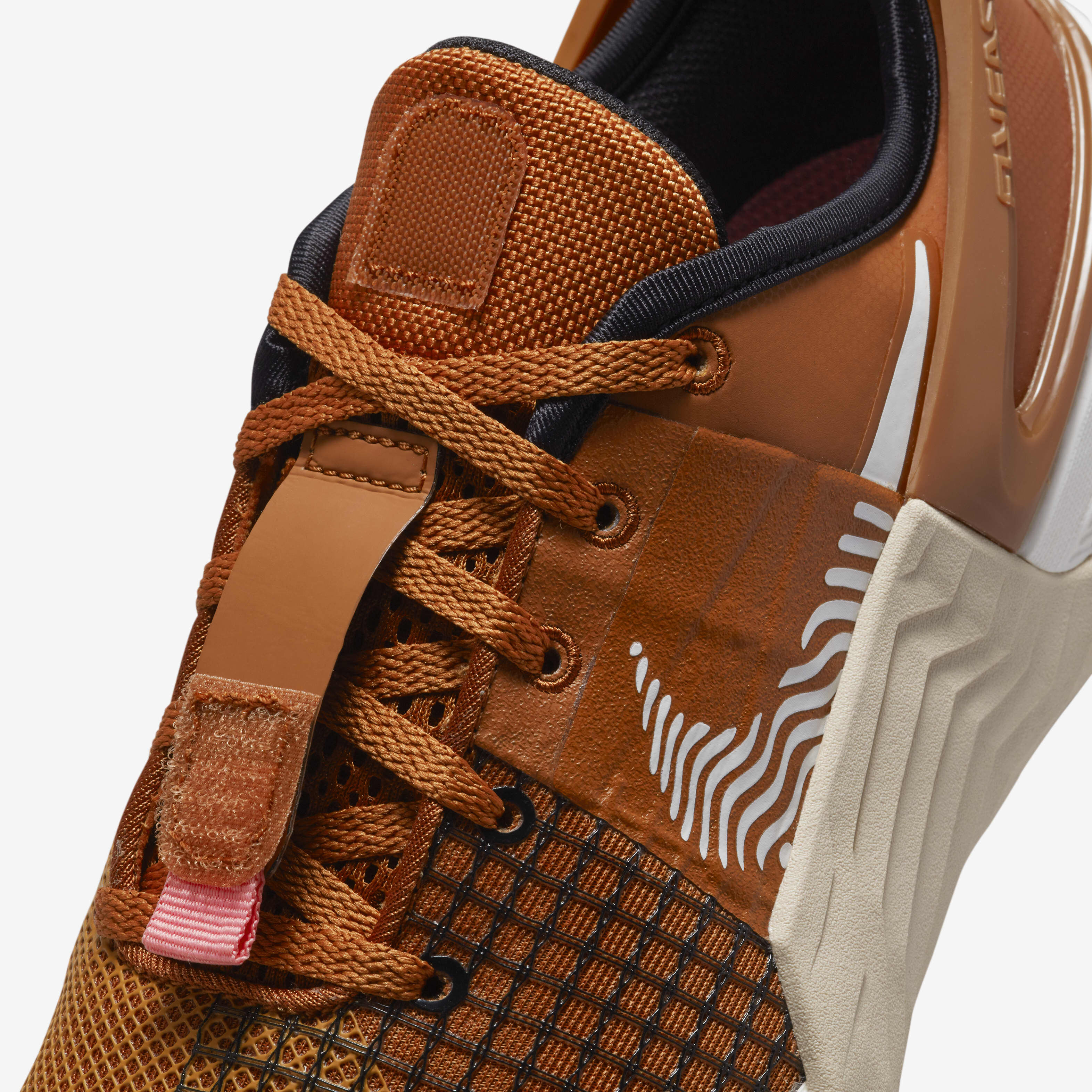 Nike Metcon 8 FlyEase image number 8