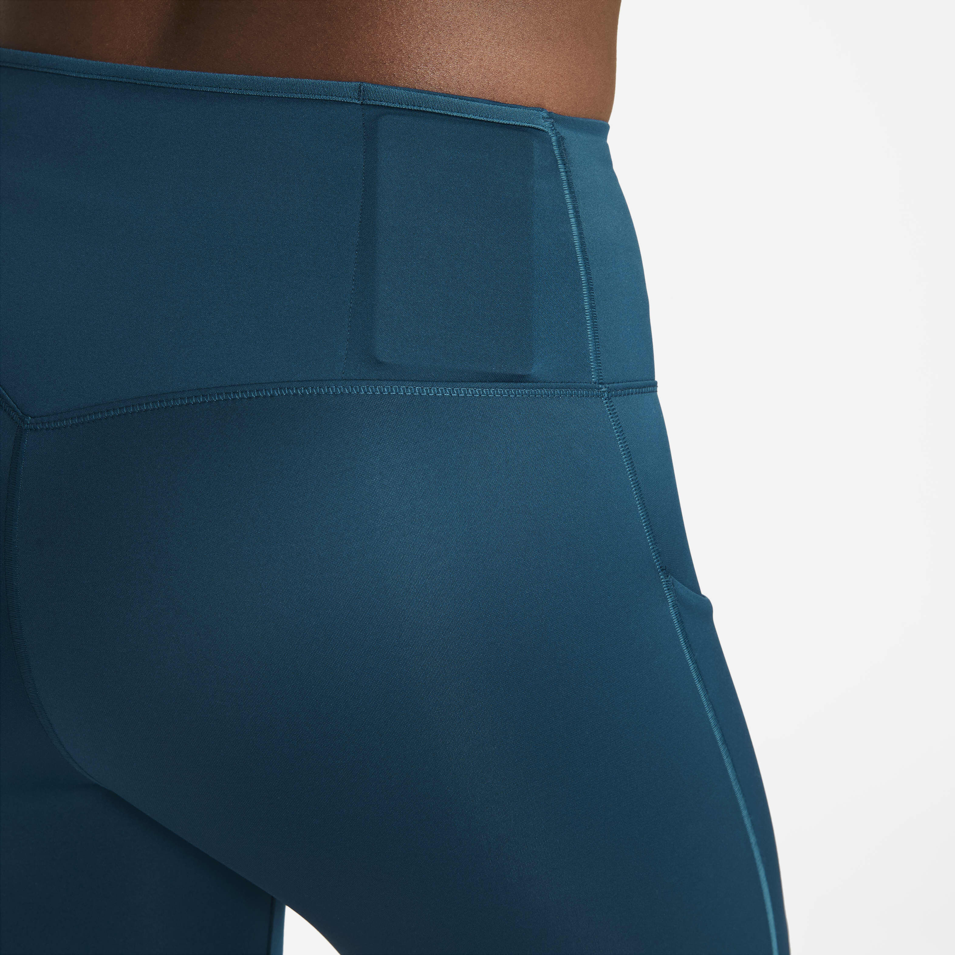 نايكي جو image number 8