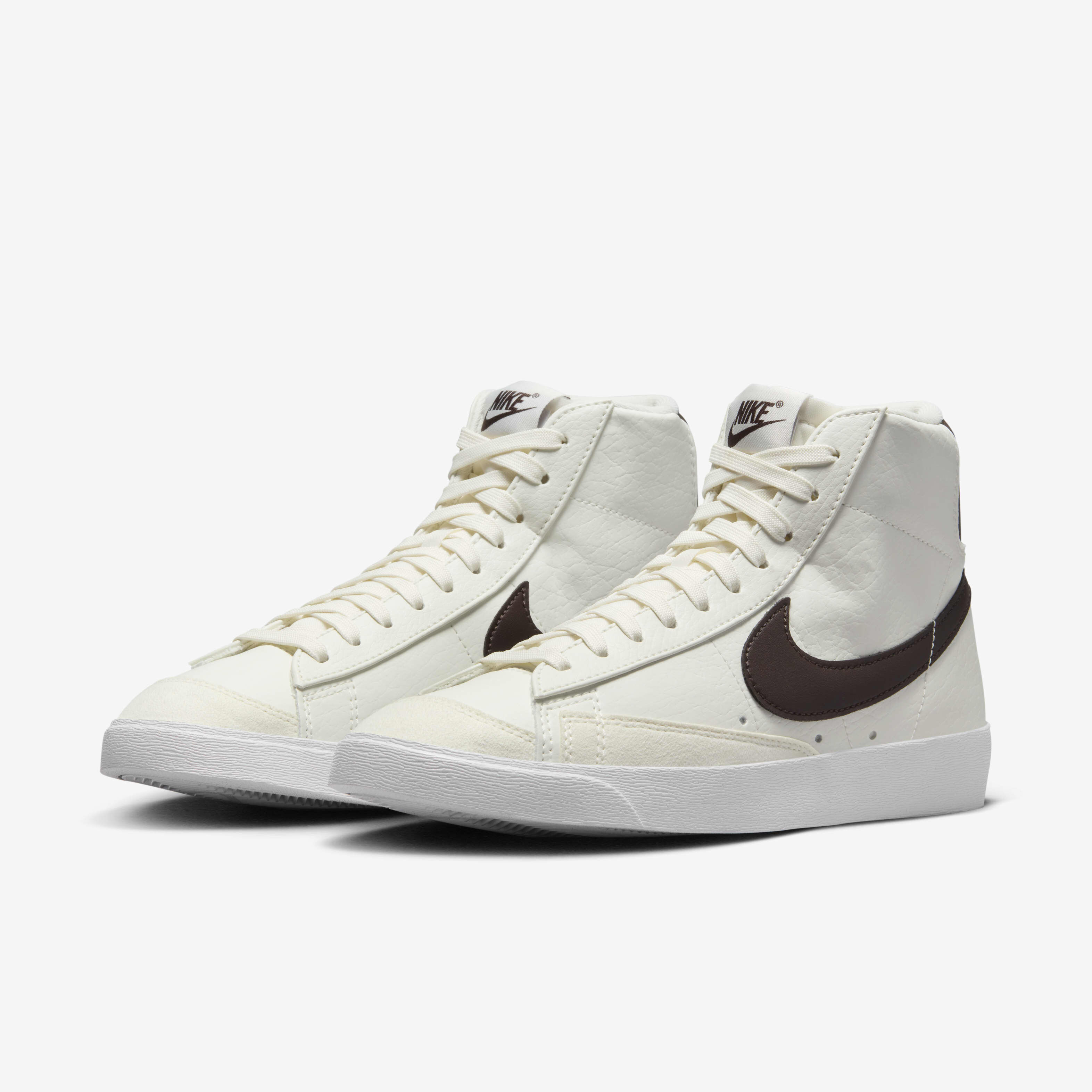 The nike blazer mid 77 top