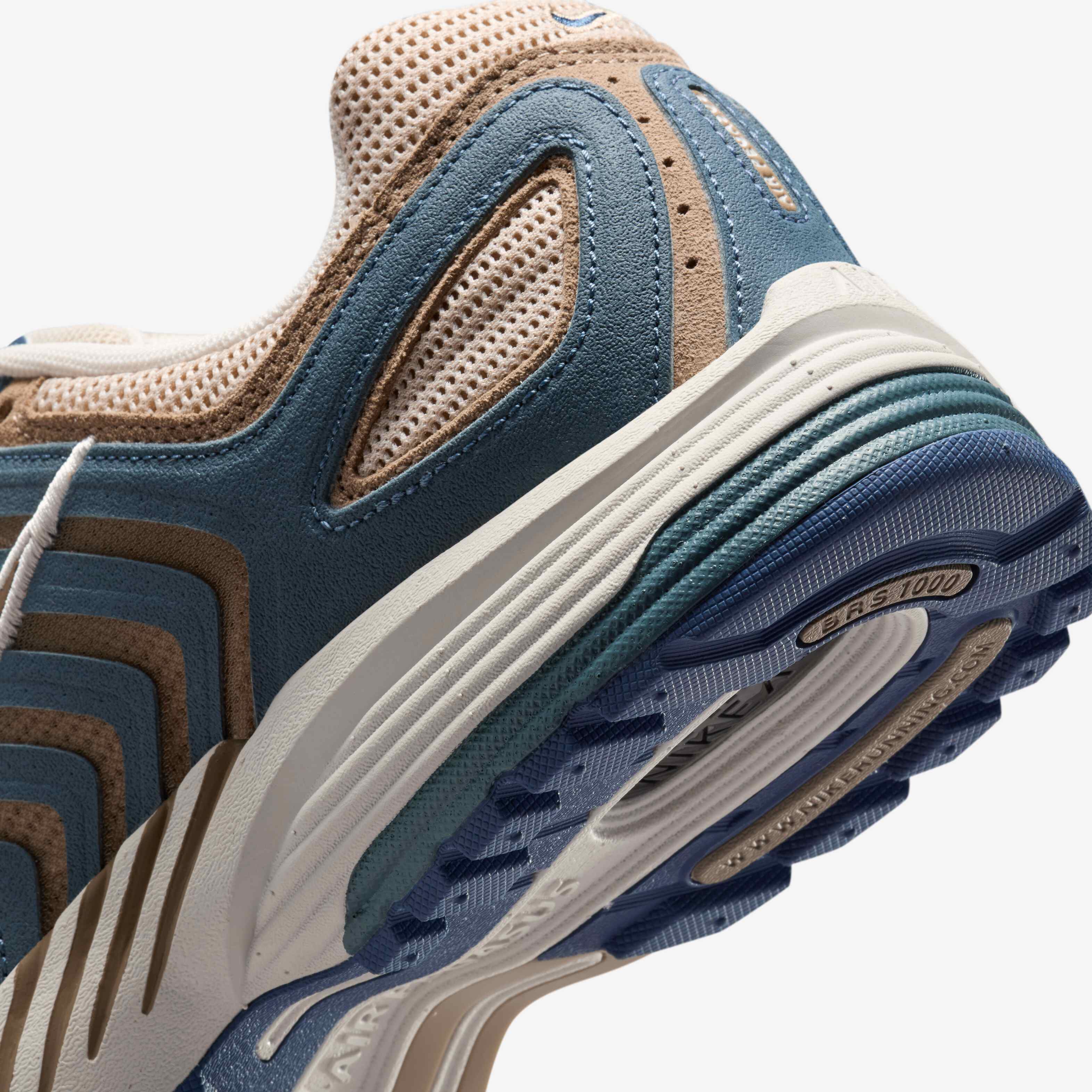 Nike Air Pegasus 2005 SE image number 7