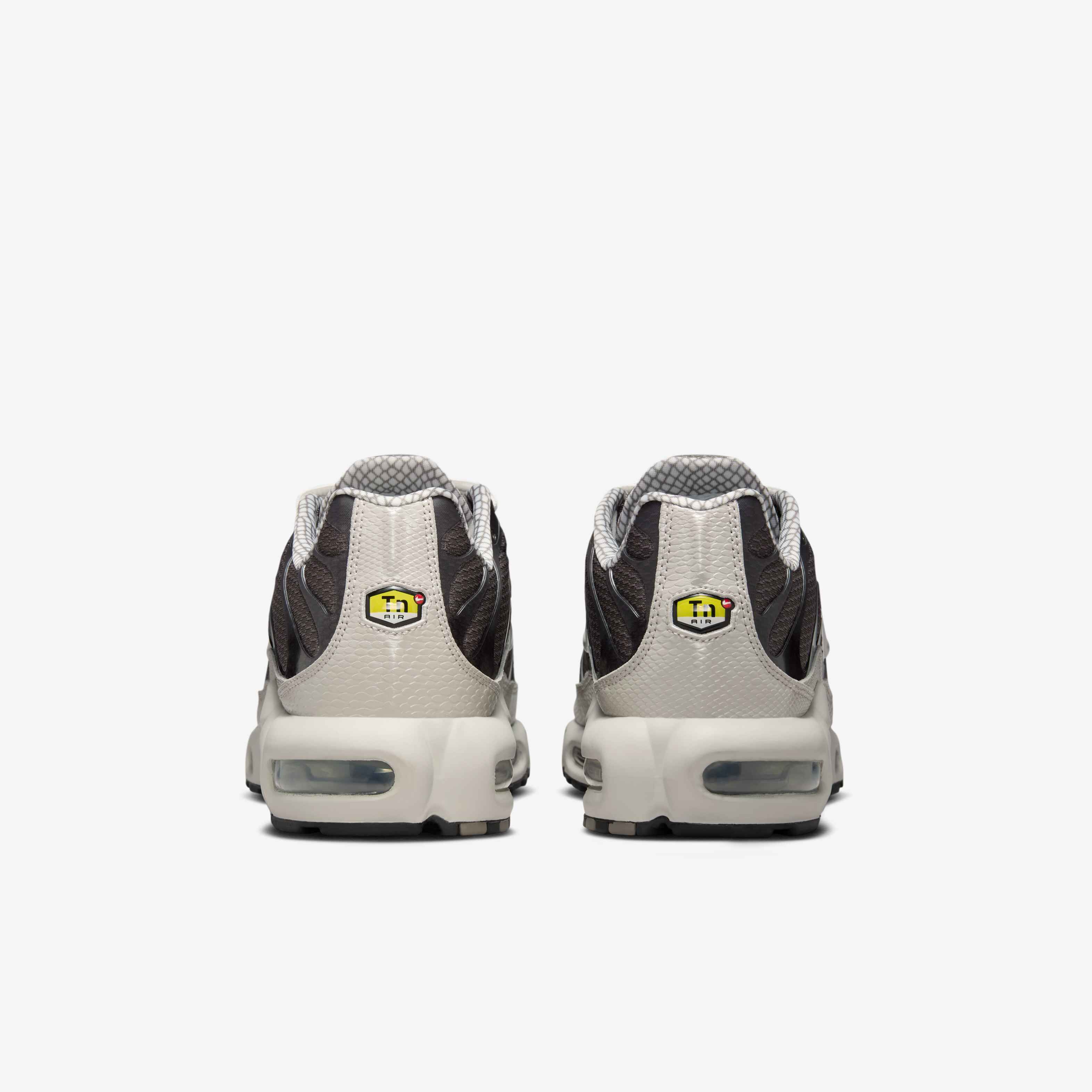 Nike Air Max Plus image number 5