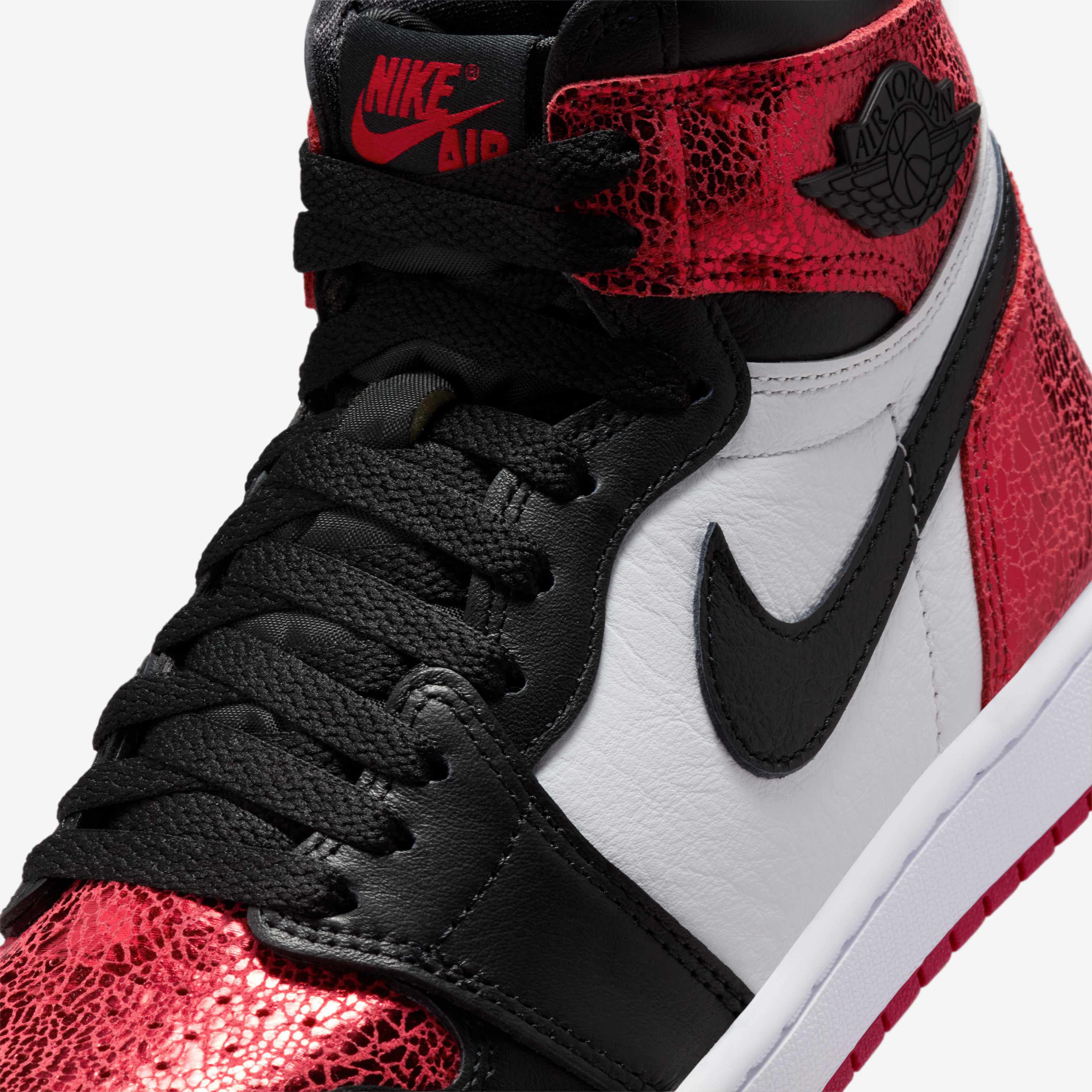 Air Jordan 1 Retro High OG image number 6
