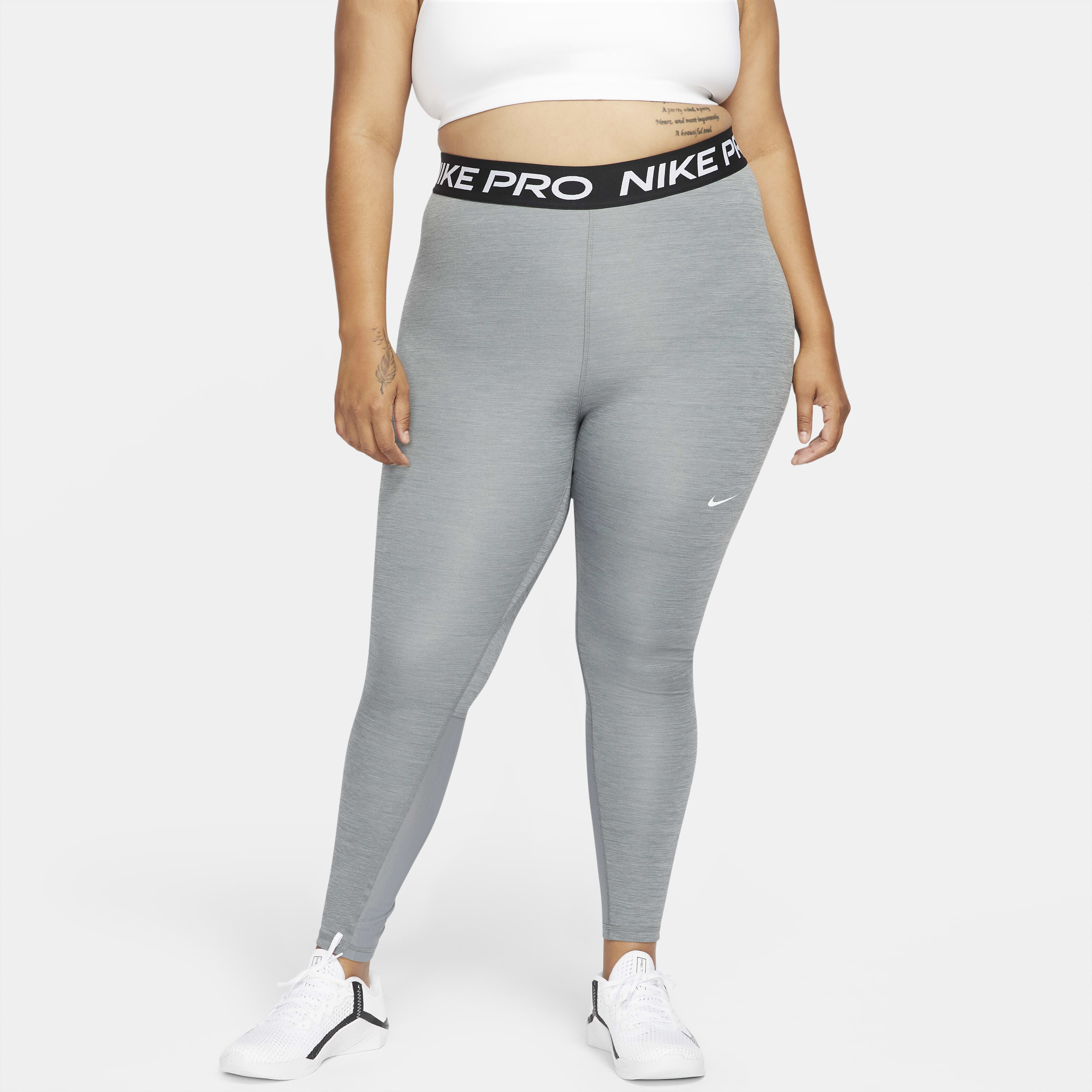 Nike Pro 365 image number 0