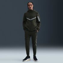 Nike Tech