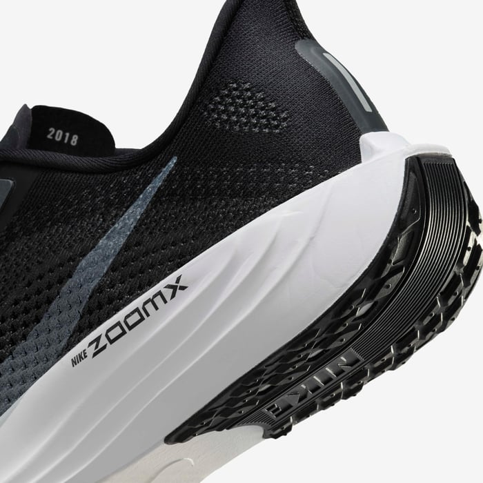 Nike Pegasus Plus image number 7 Nike Pegasus Plus image number 7