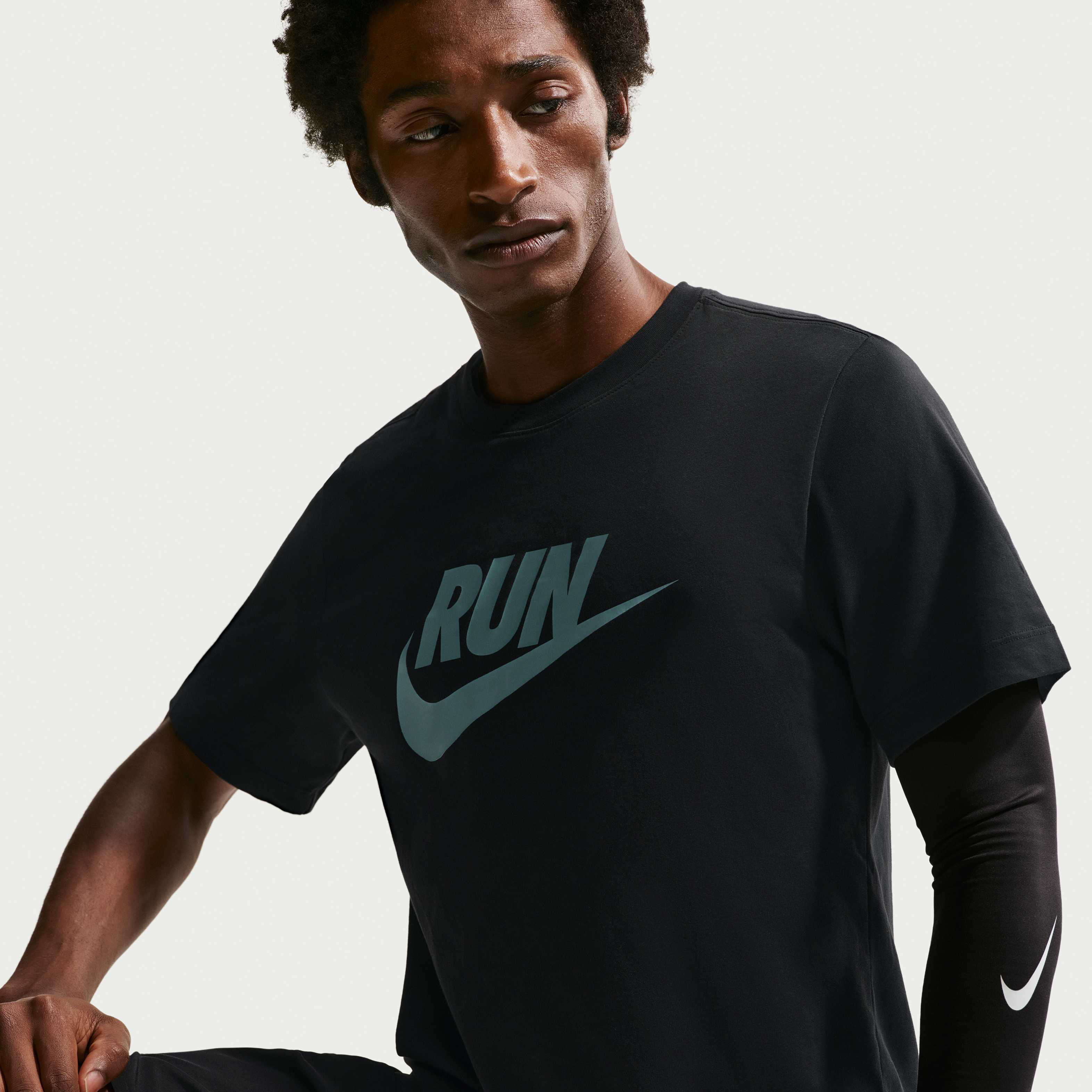 Nike image number 0