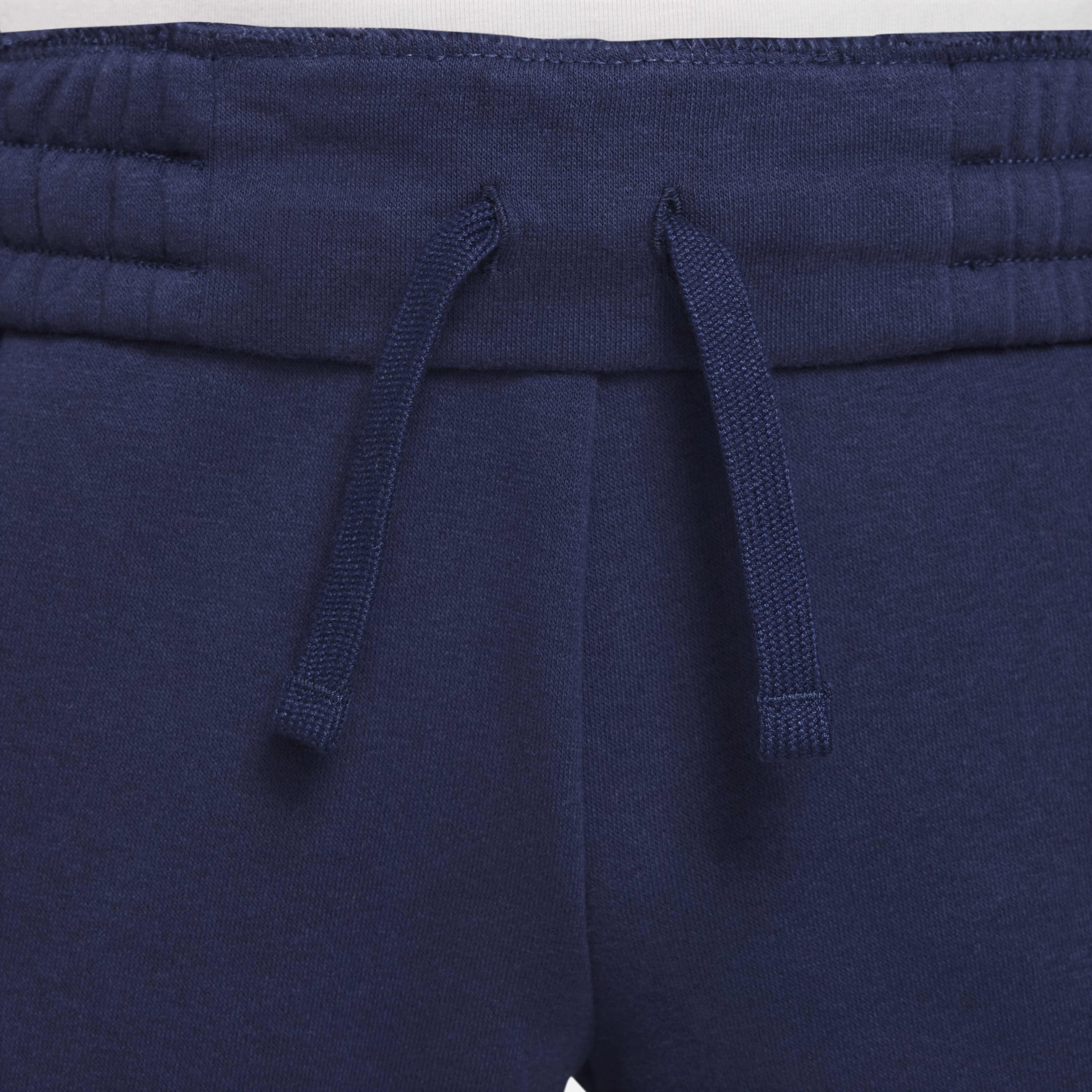 نايكي كلتشر اوف باسكت-بول image number 3