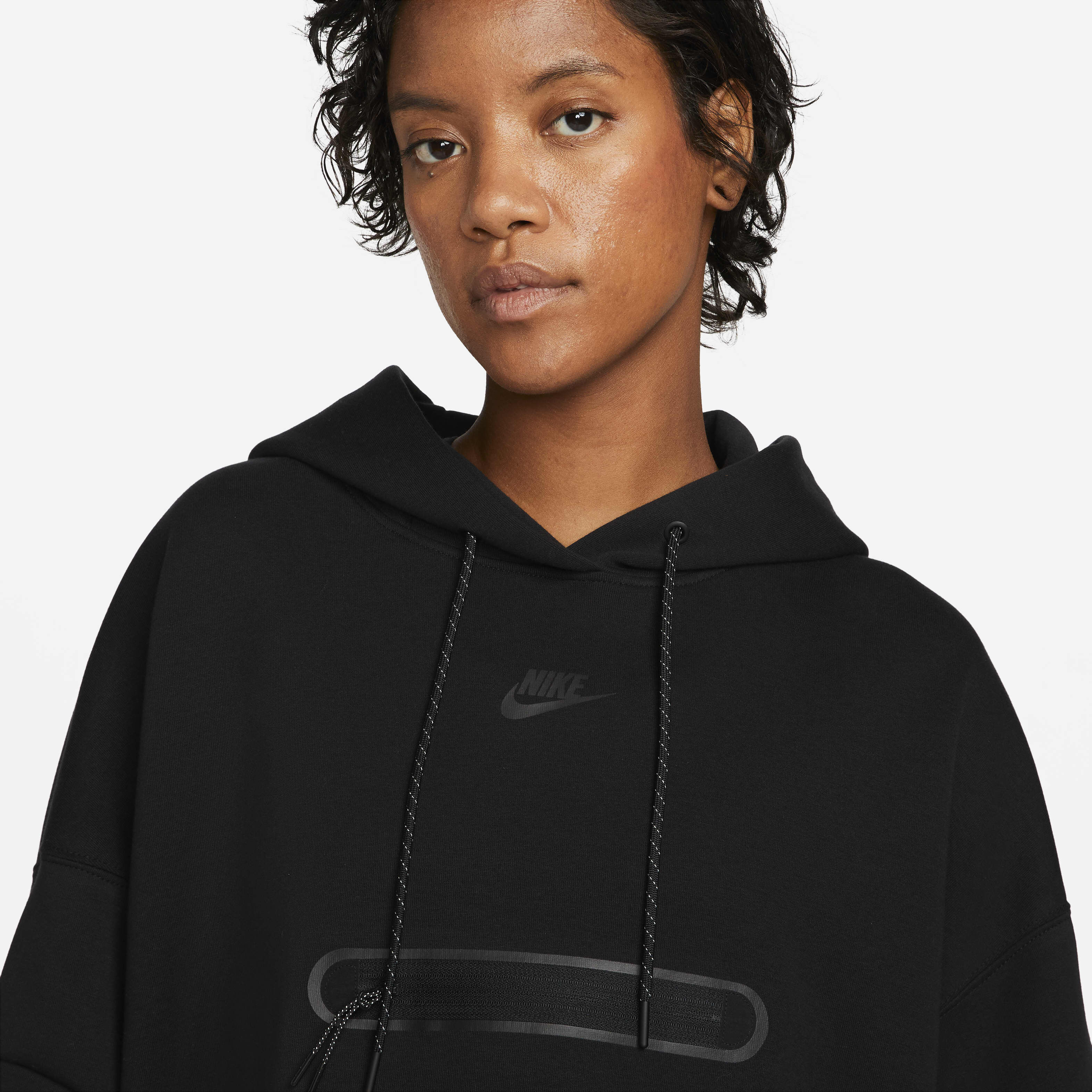 Nike Sportswear Tech Fleece image number 2