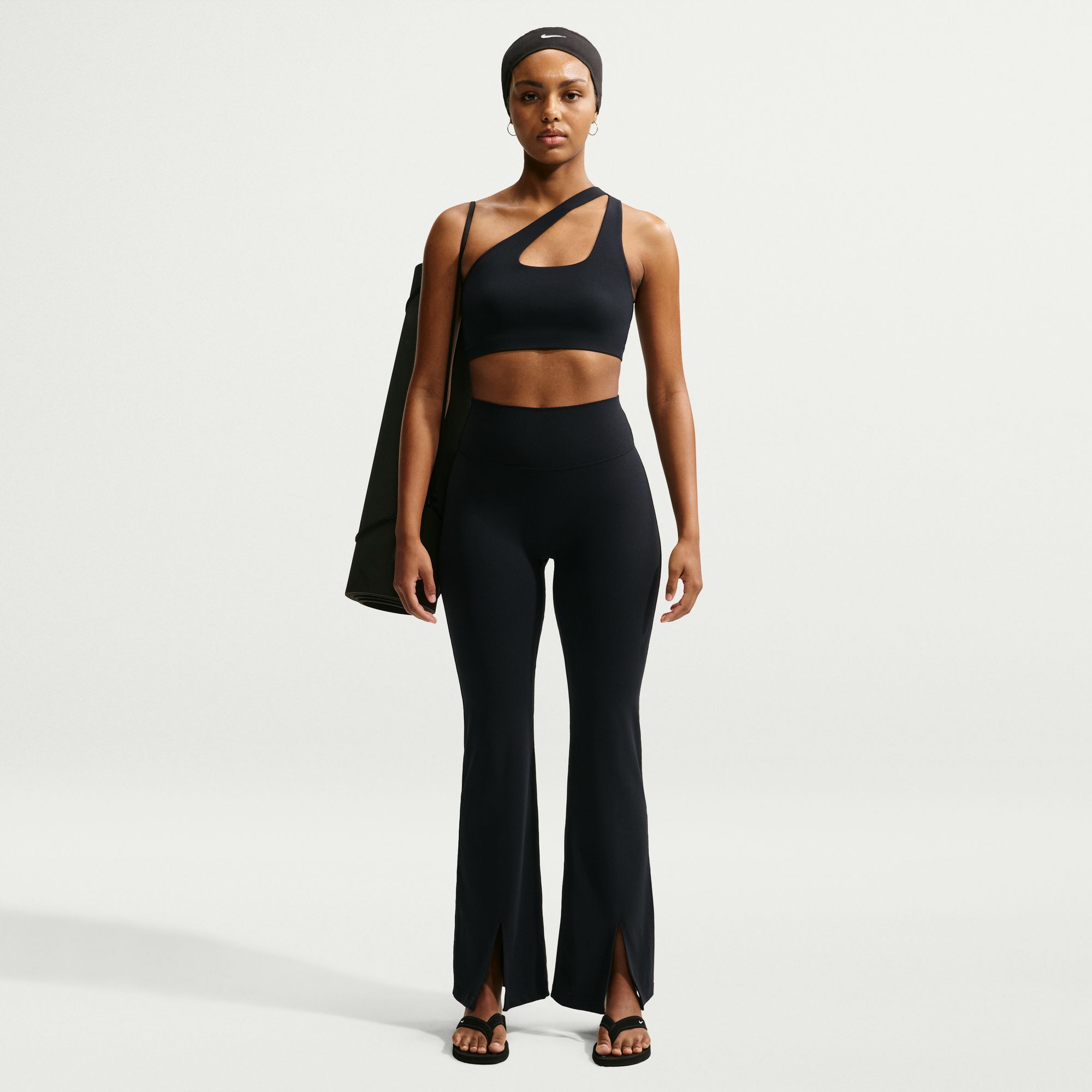 Nike Zenvy  image number 2