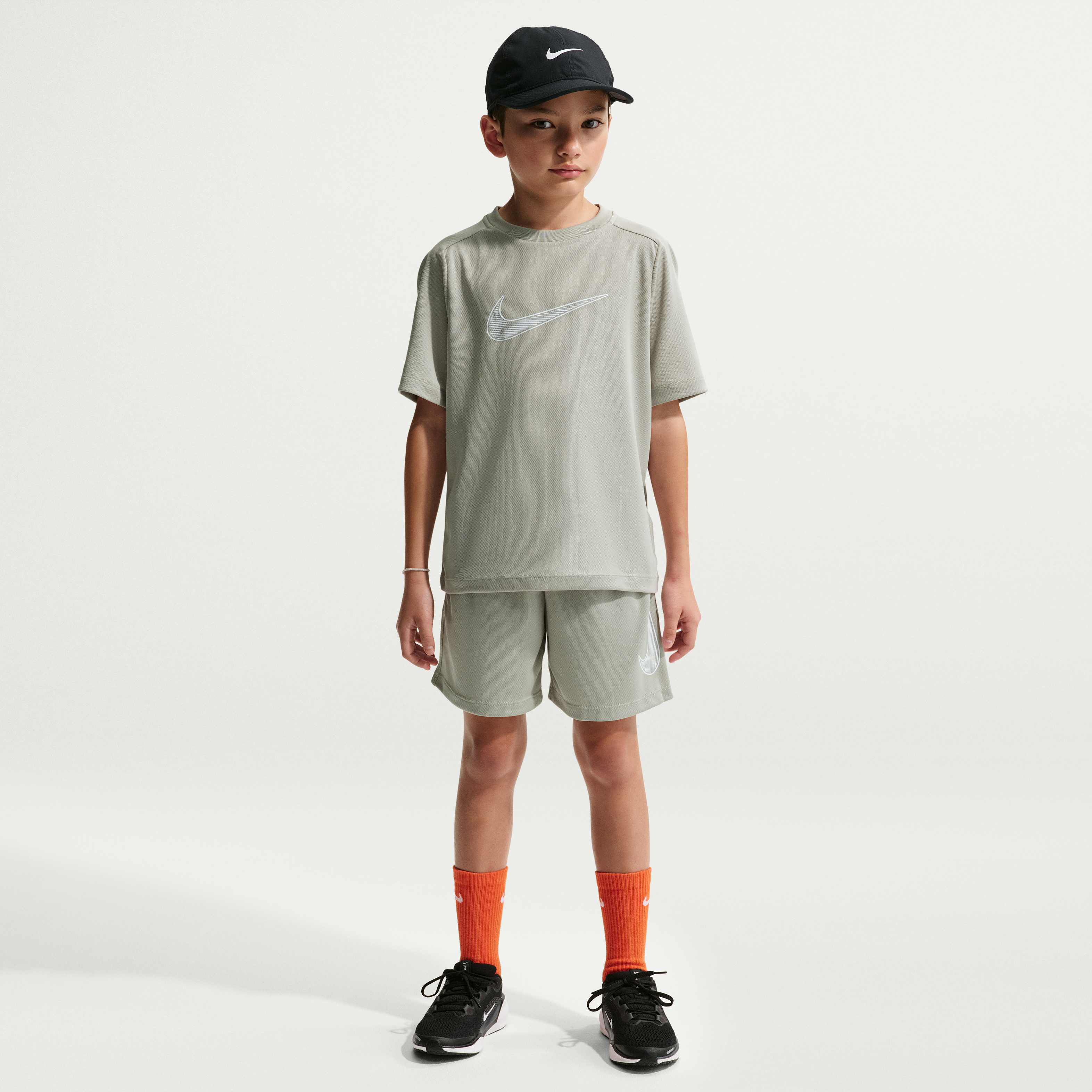 Nike Multi image number 0