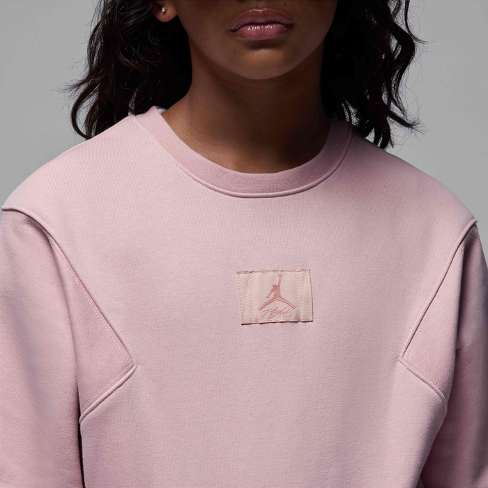 Jordan Flight Essentials image number 4 Jordan Flight Essentials image number 4