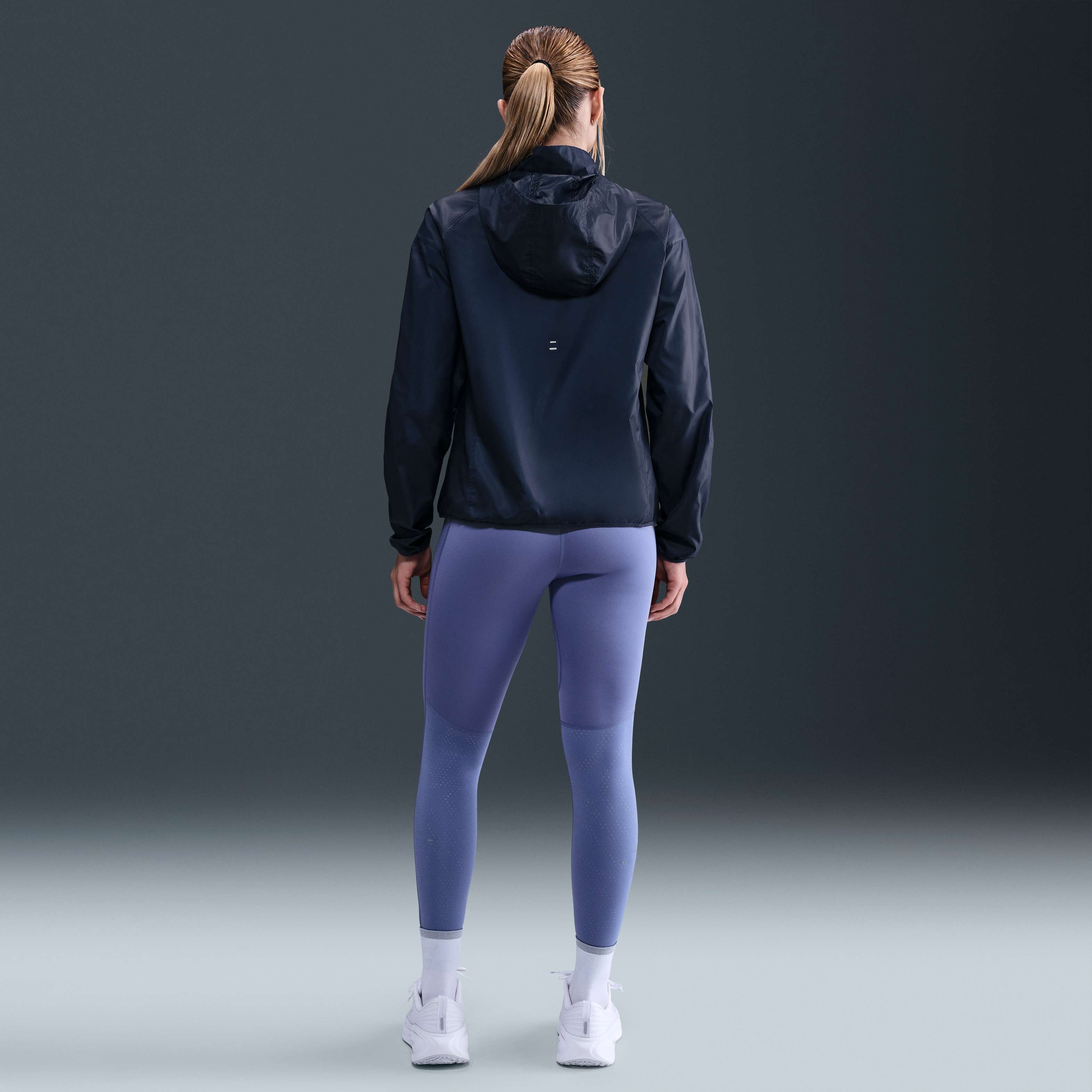 Nike Tempo image number 4
