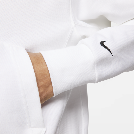 Shop Dri-FIT Standard Issue Men's Pullover Basketball Hoodie | Nike UAE