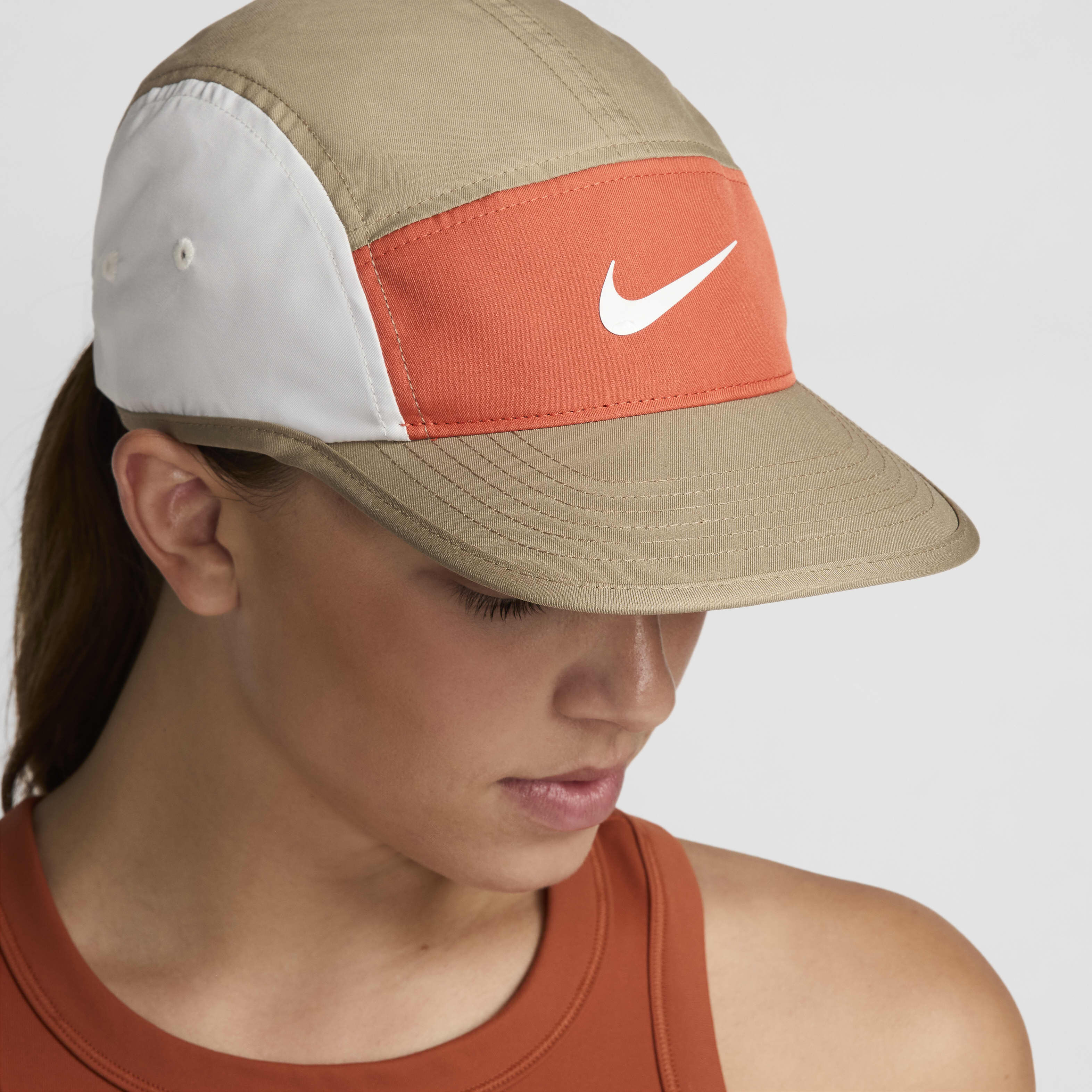Nike tech swoosh cap khaki discount