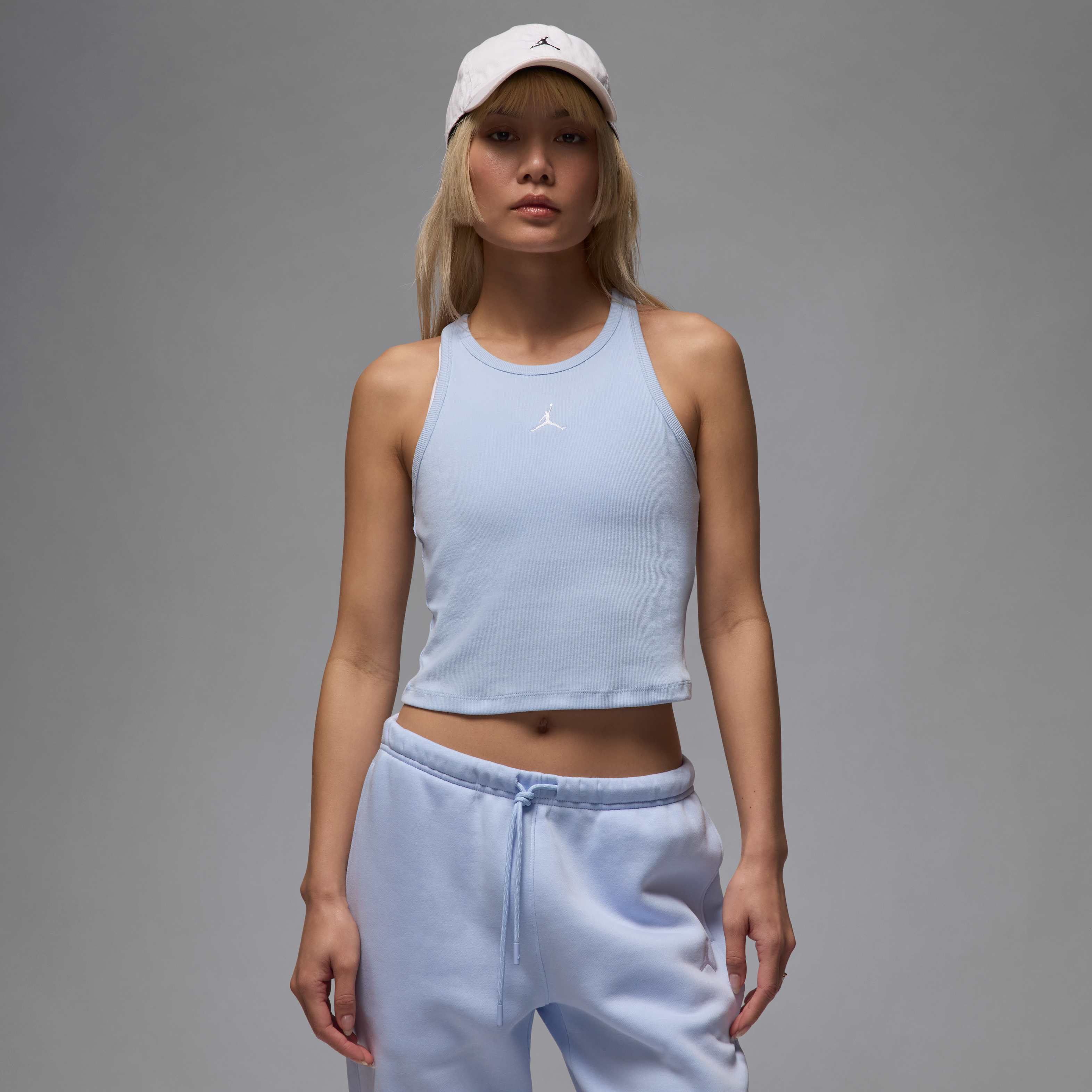 Jordan Essentials image number 0