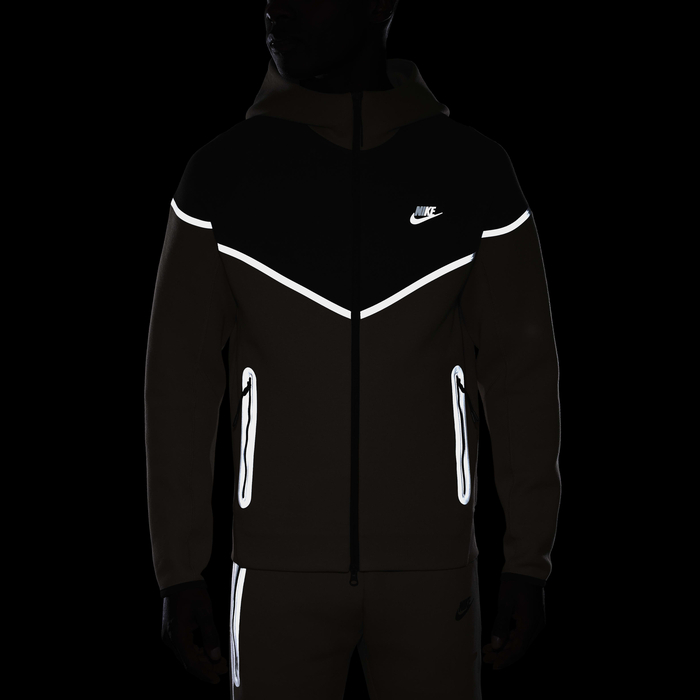 Nike Tech Windrunner image number 8 Nike Tech Windrunner image number 8