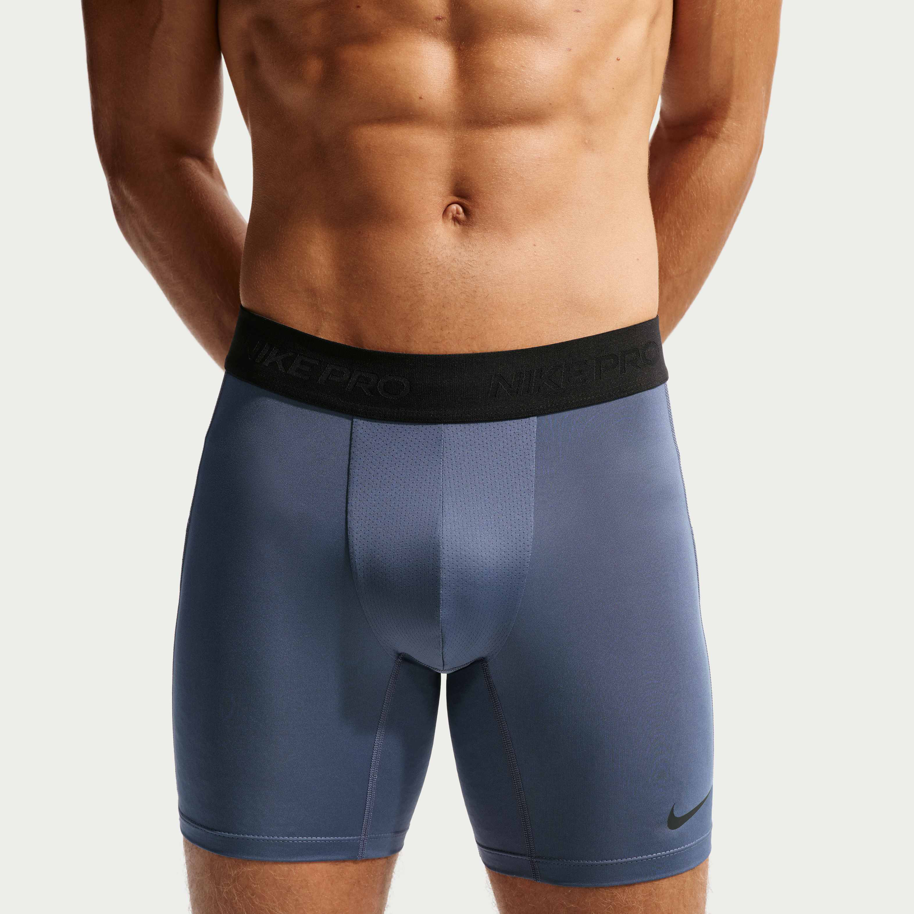 Nike Pro image number 1