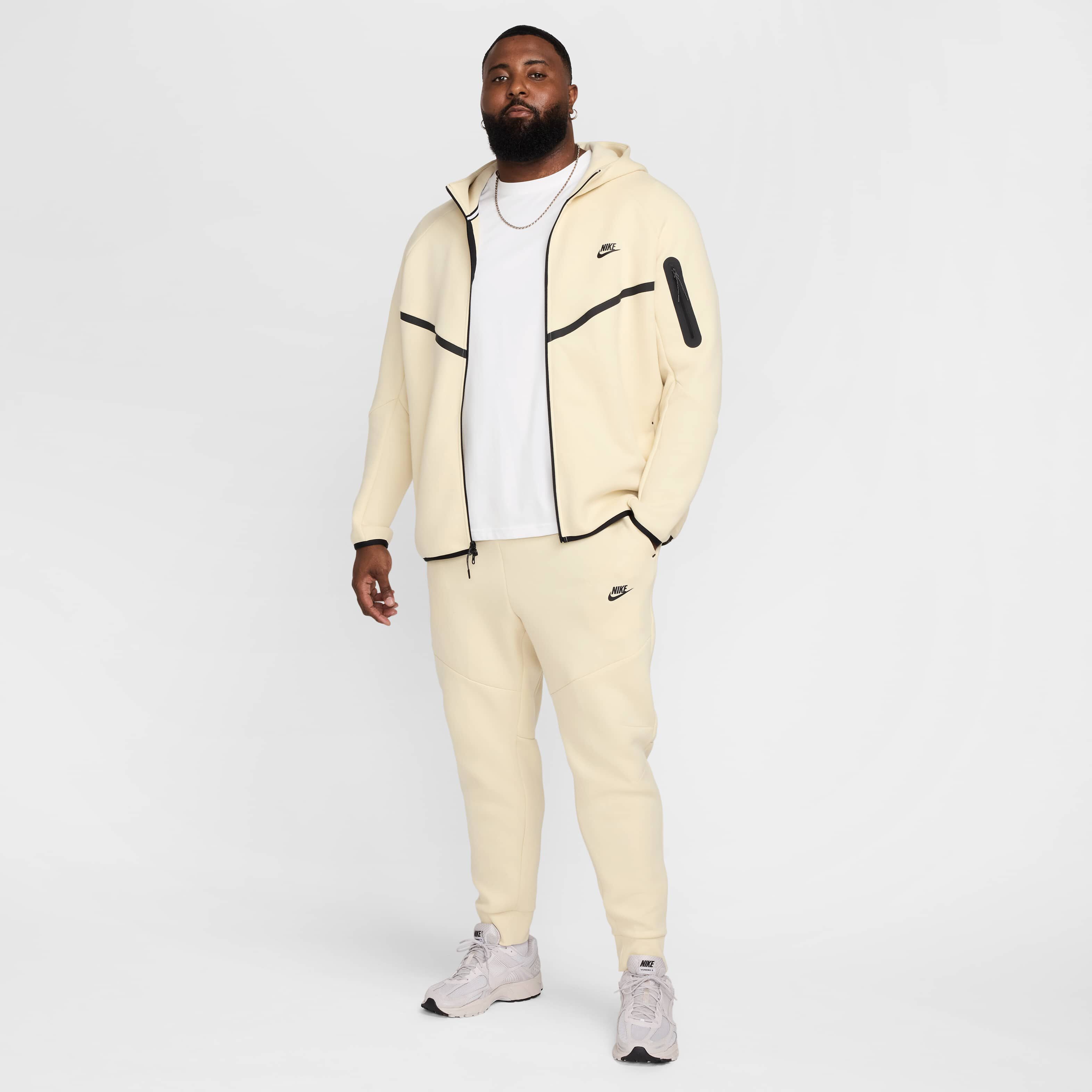 نايكي تك image number 17