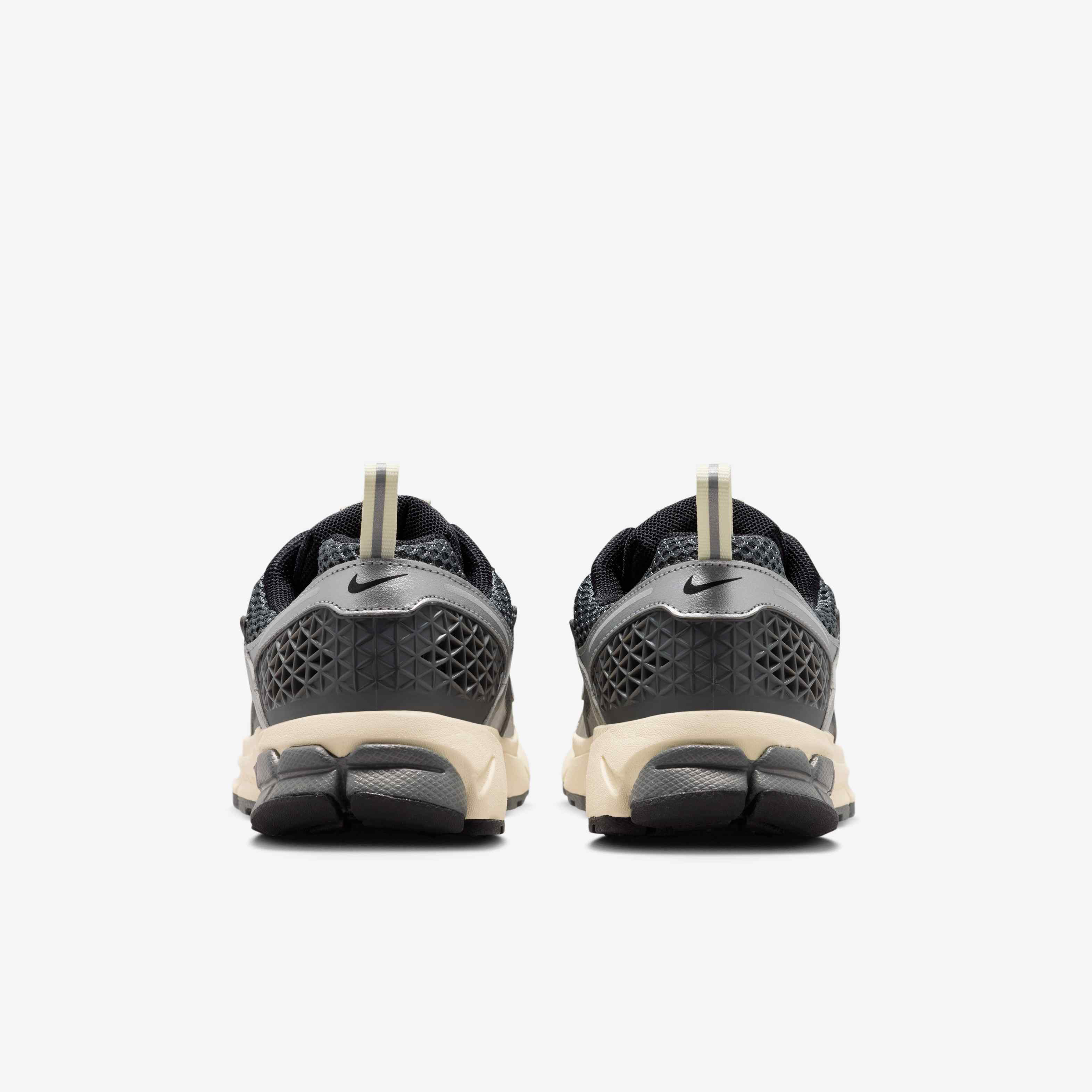 Nike Vomero 5 image number 5