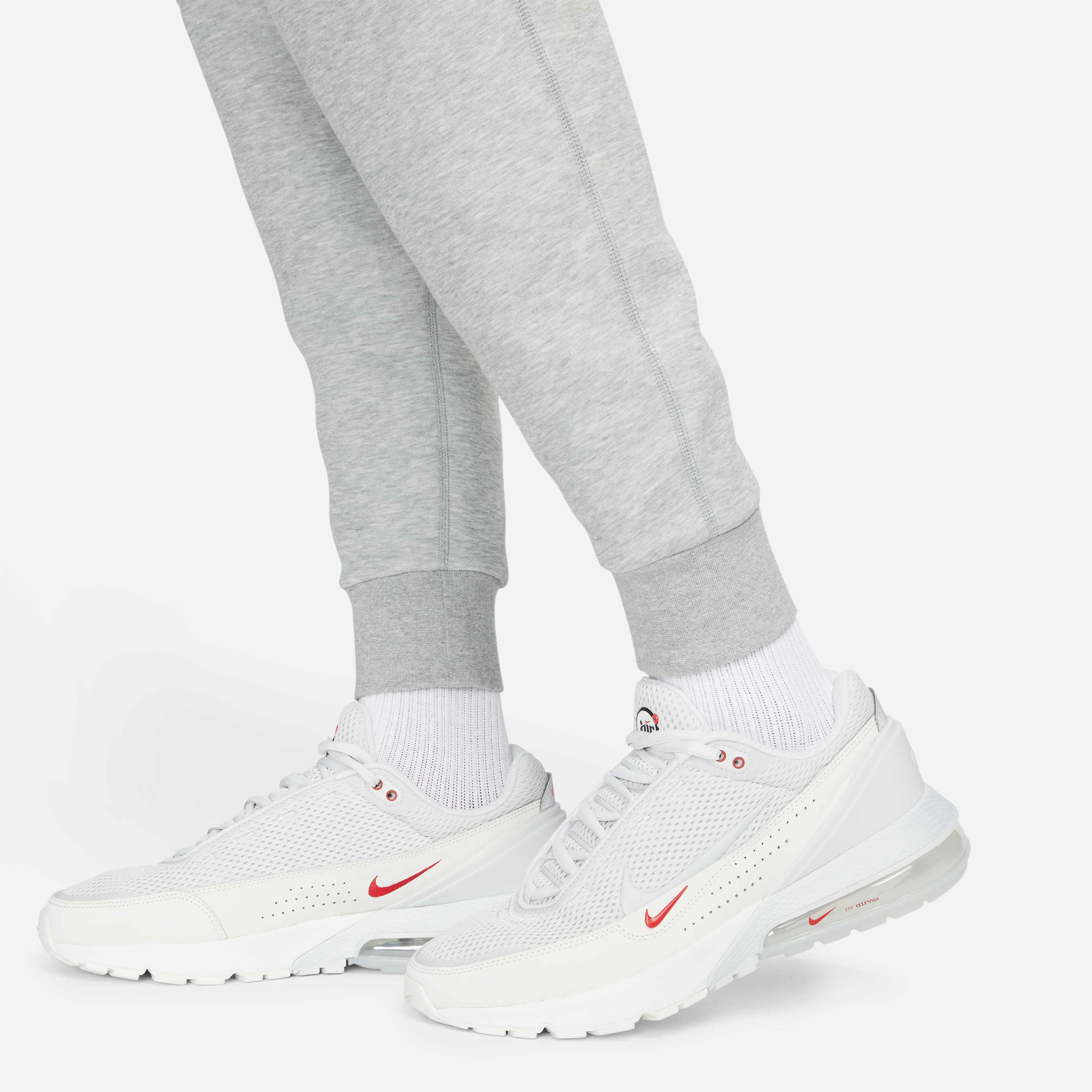 Nike Sportswear Tech Fleece image number 6