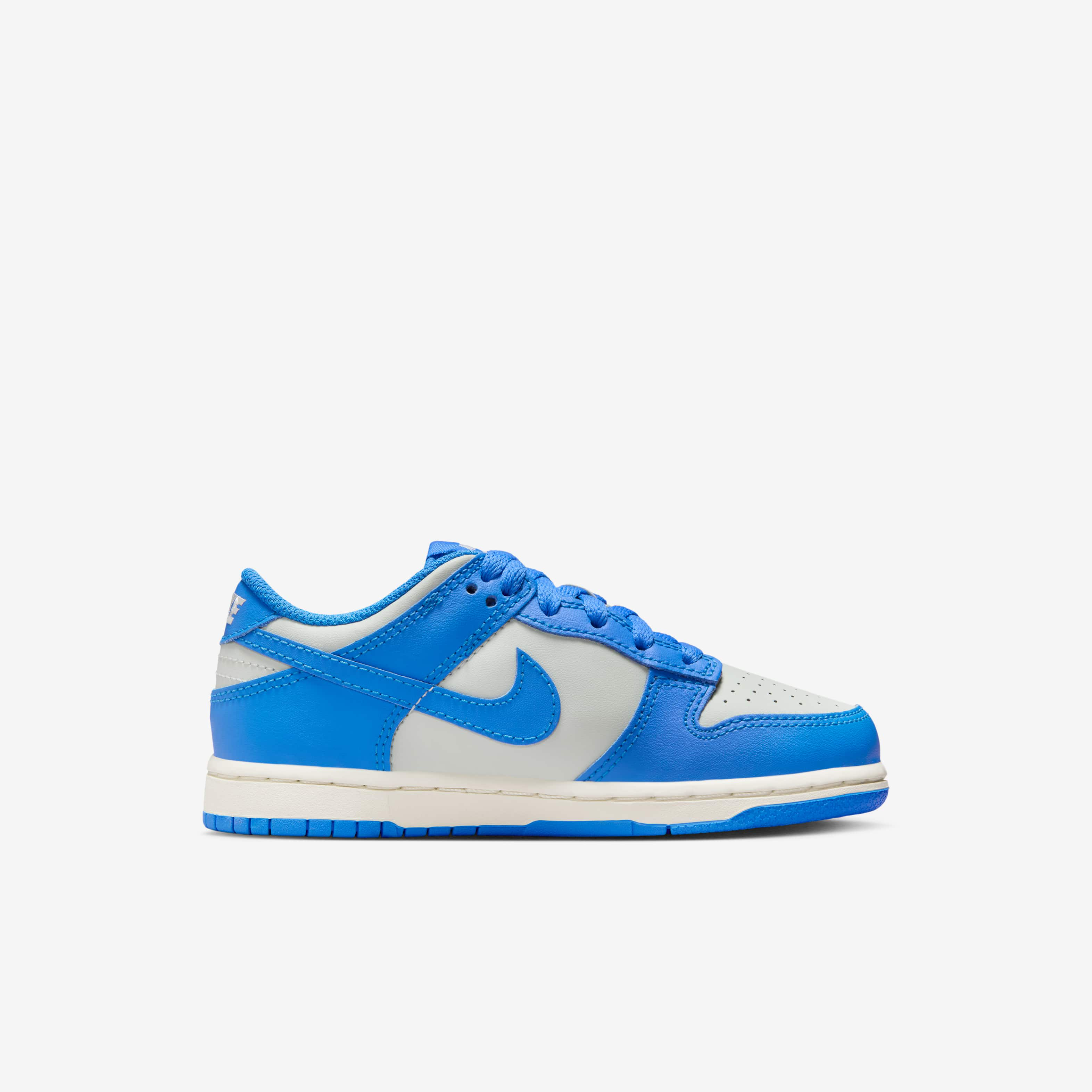 Nike Dunk Low image number 2