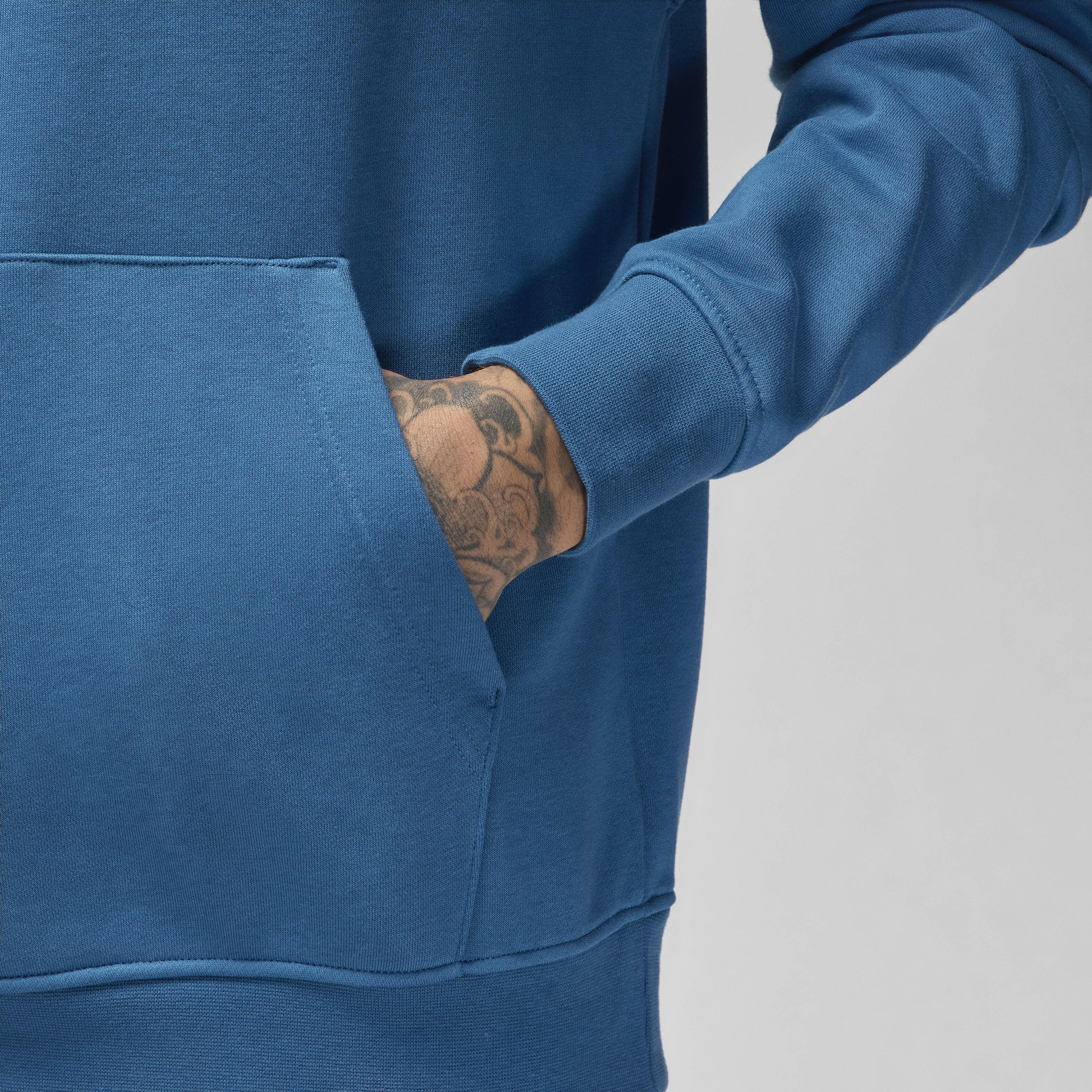 Jordan Essentials image number 3