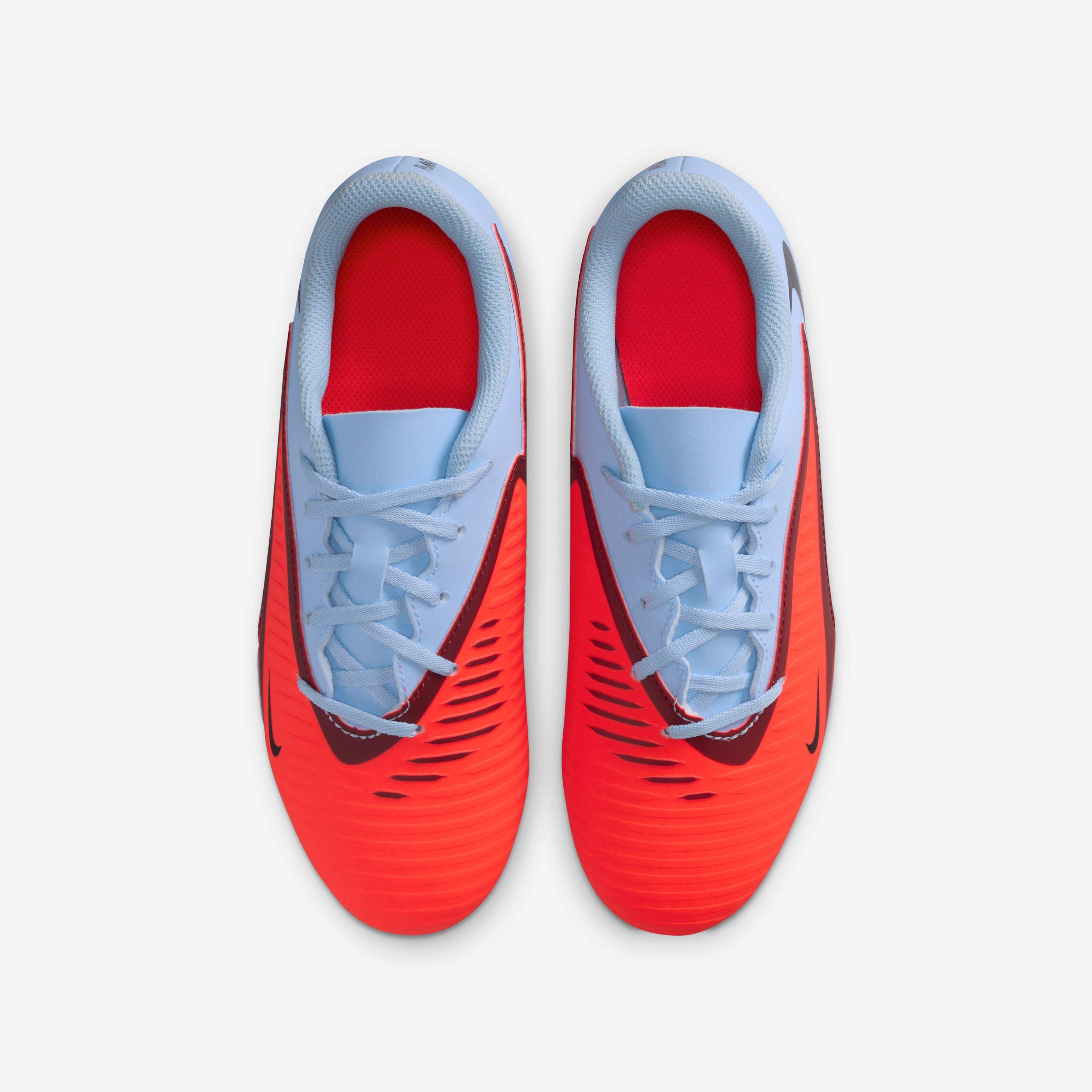 Nike Jr. Phantom 6 Low Club image number 3