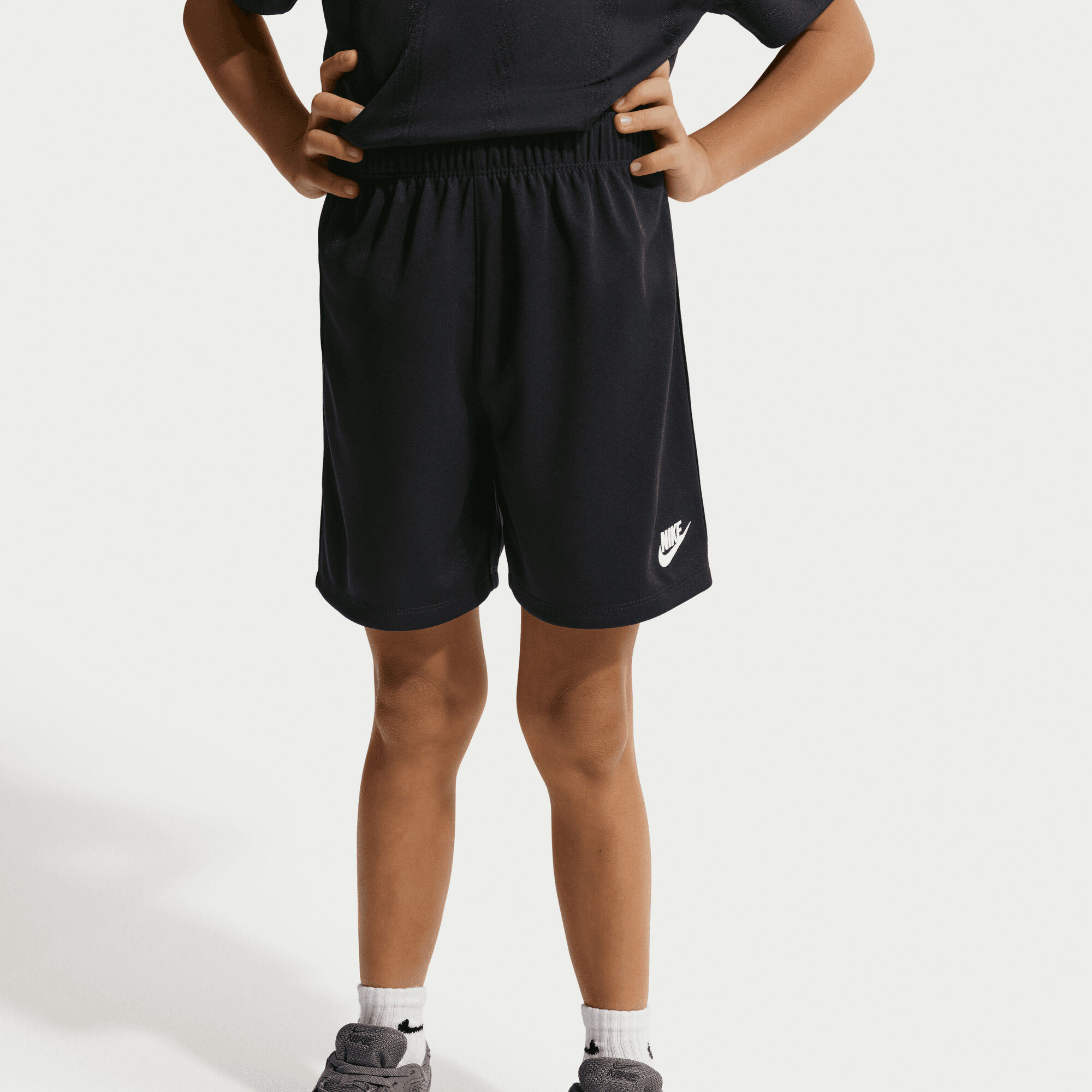 نايكي سبورتسوير image number 4