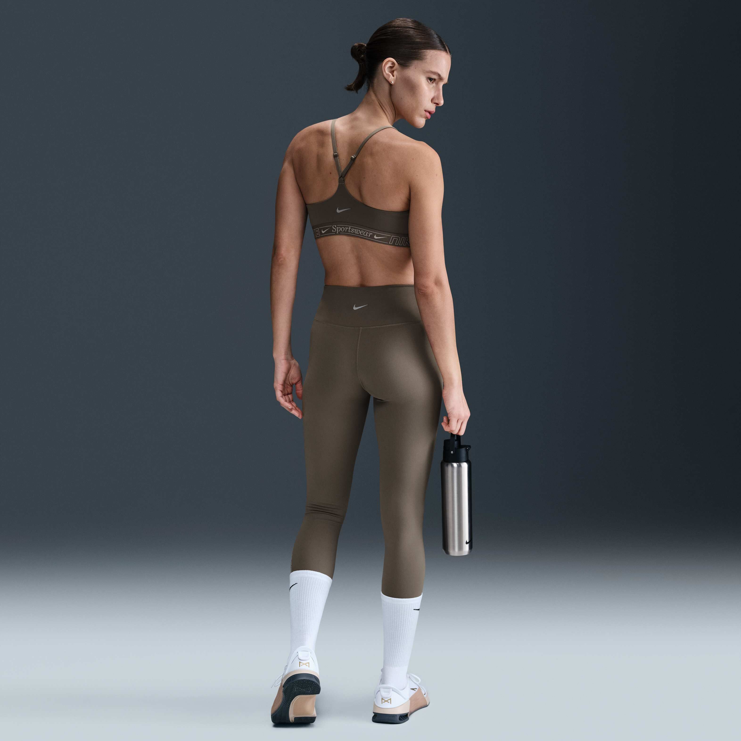 نايكي اندي بدعم خفيف image number 4