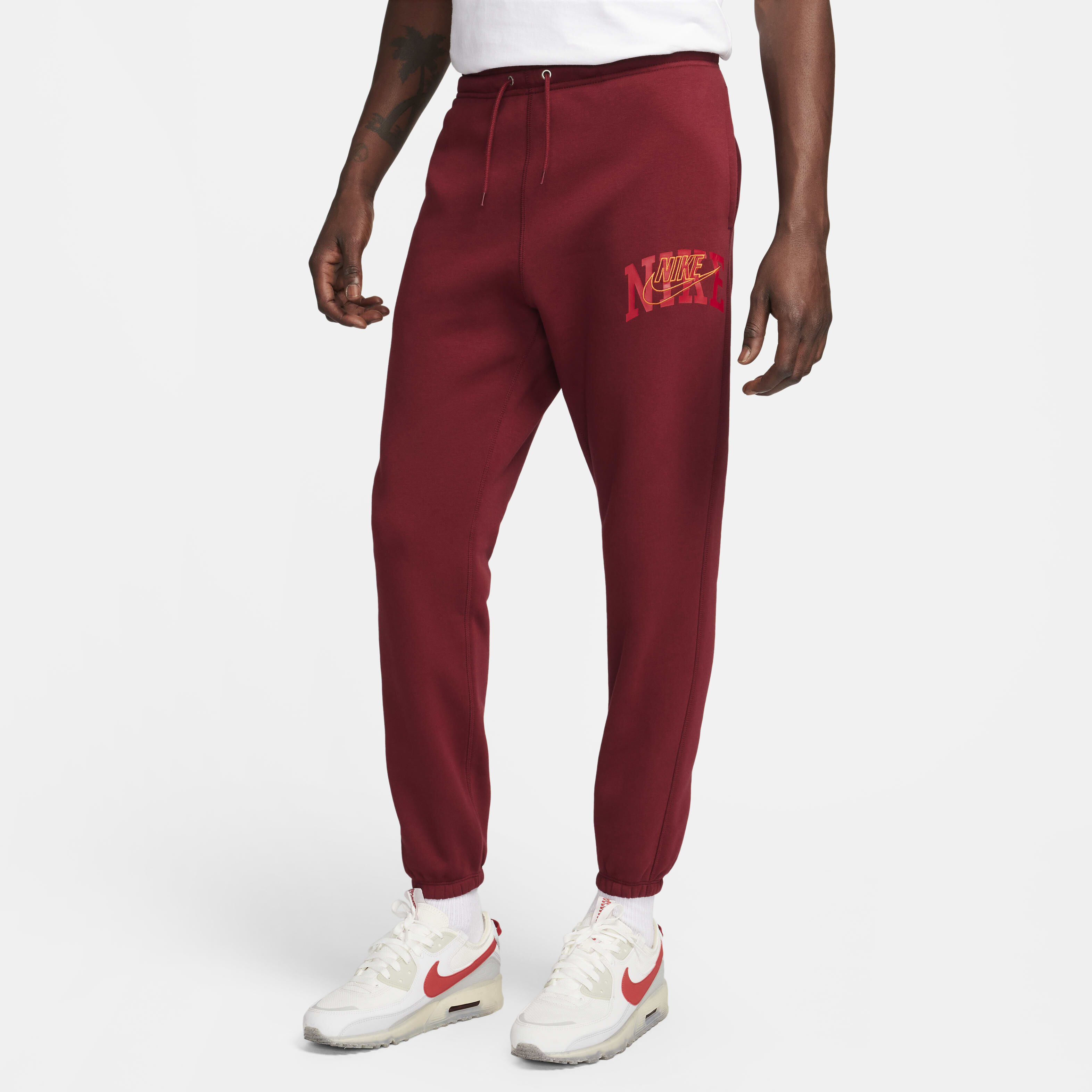 Black red nike joggers top