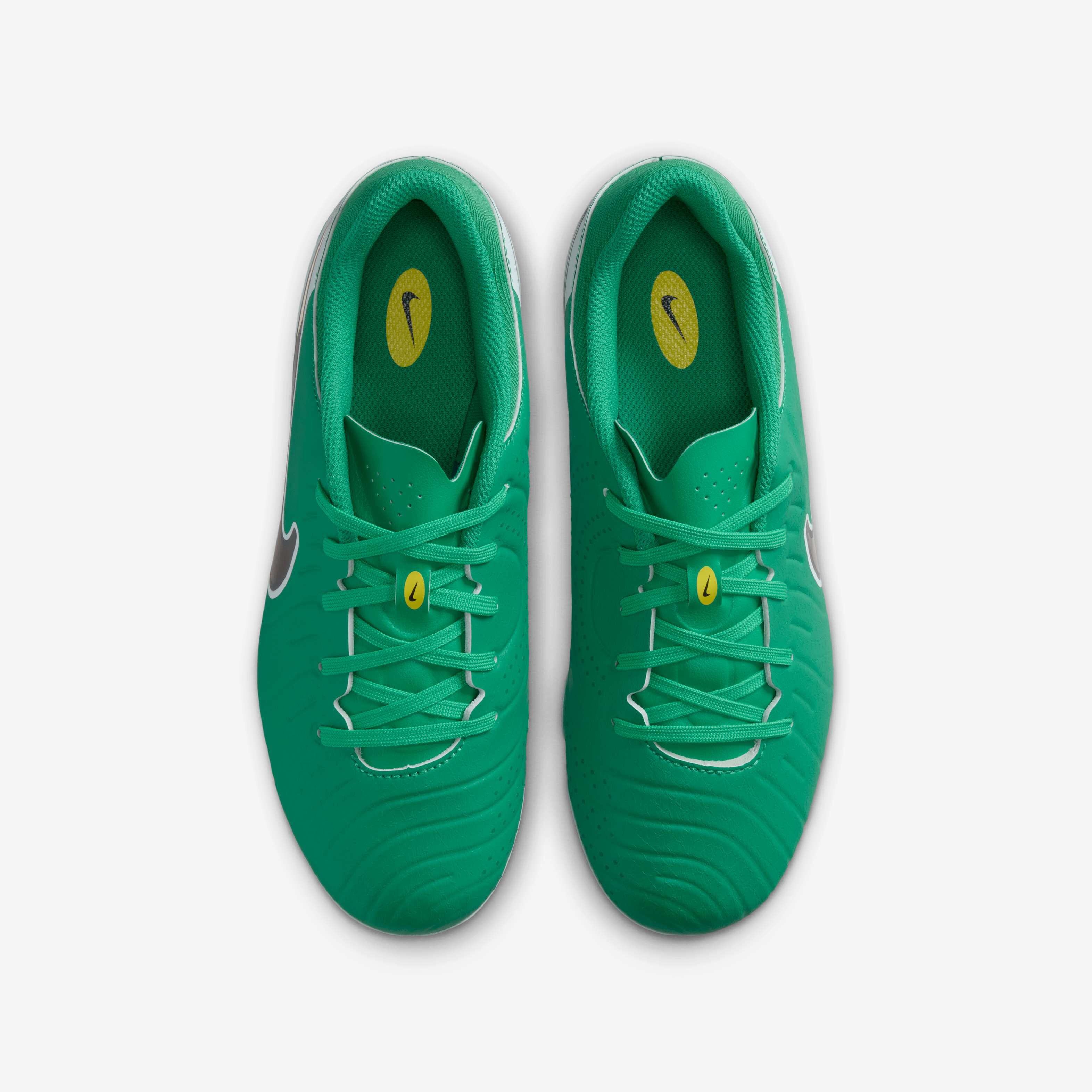 Nike Jr. Tiempo Legend 10 Academy LV8 image number 3