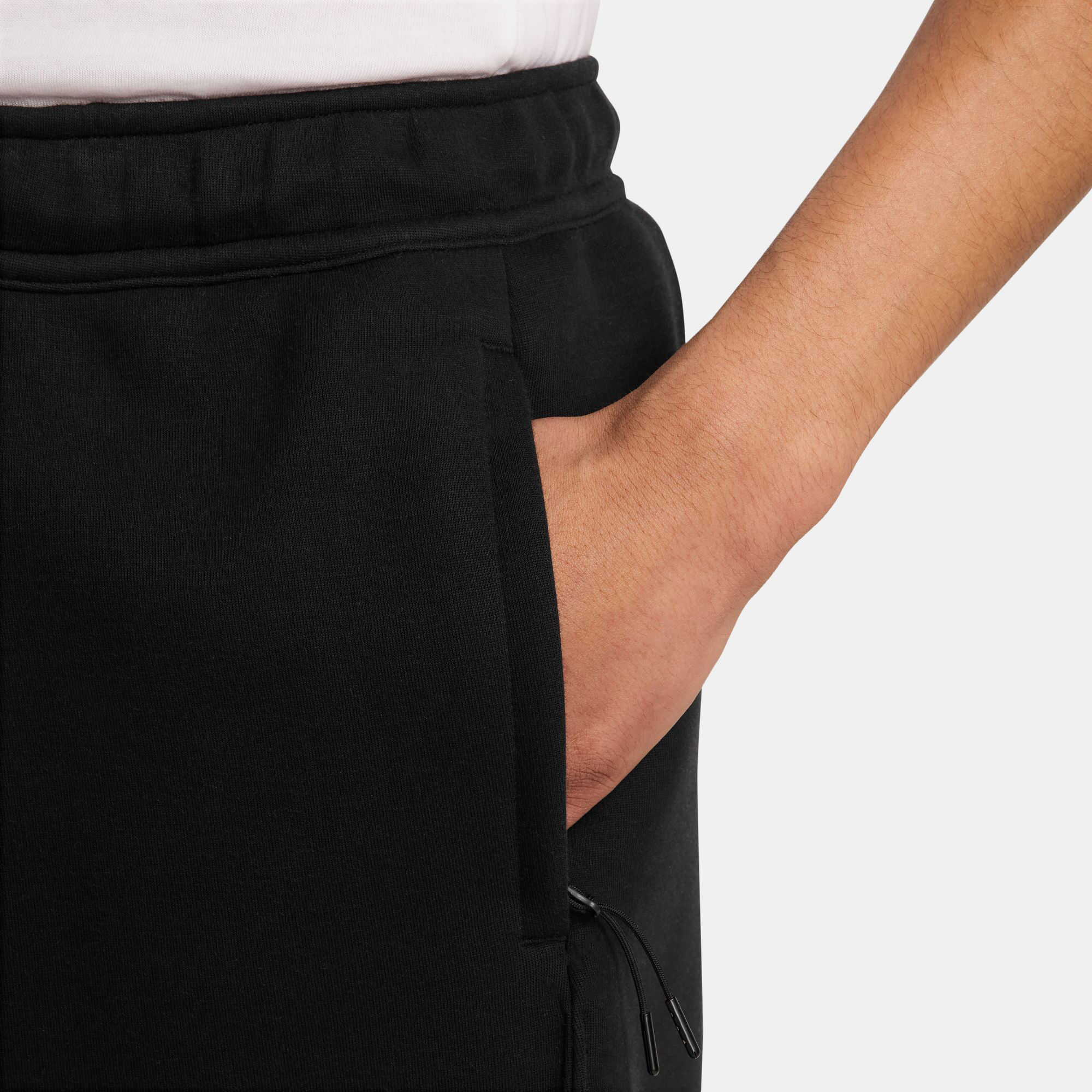 نايكي تك image number 3