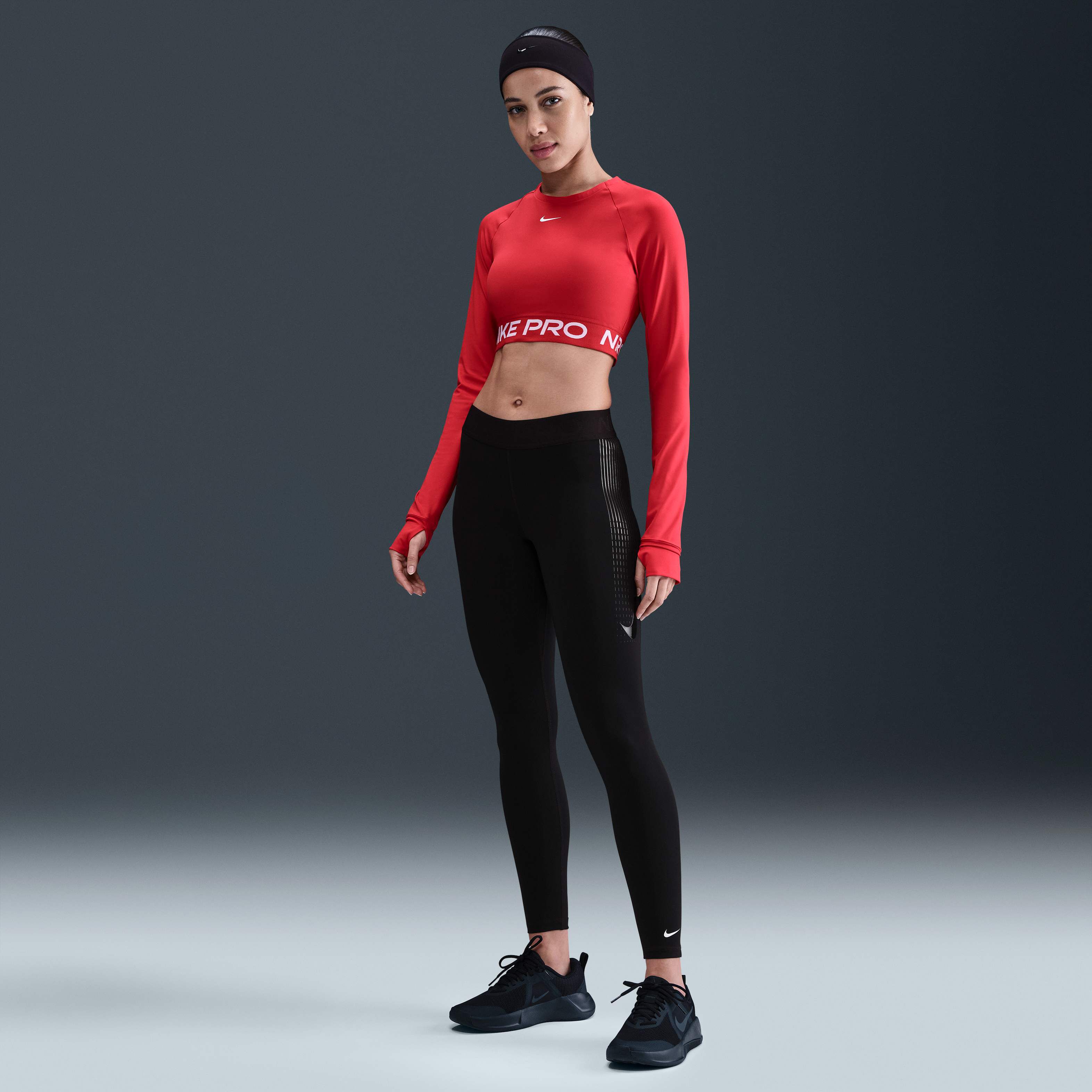 Nike Pro image number 0