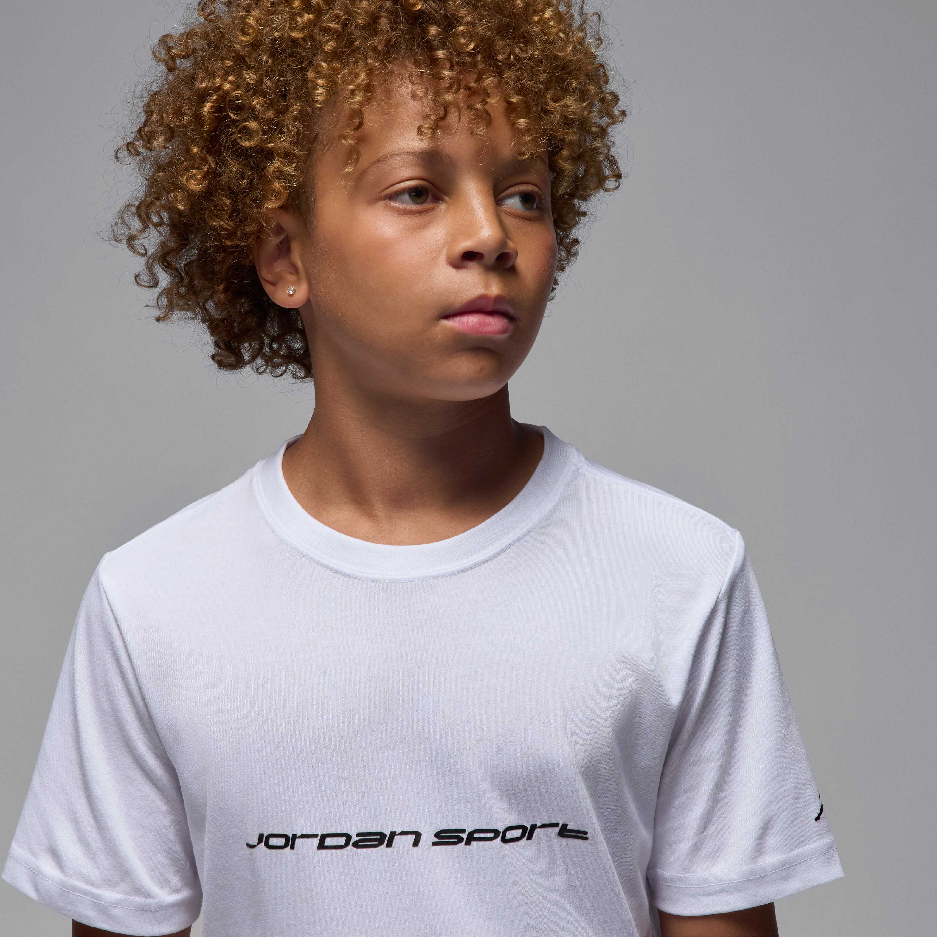 جوردن دراي-فت سبورت image number 2