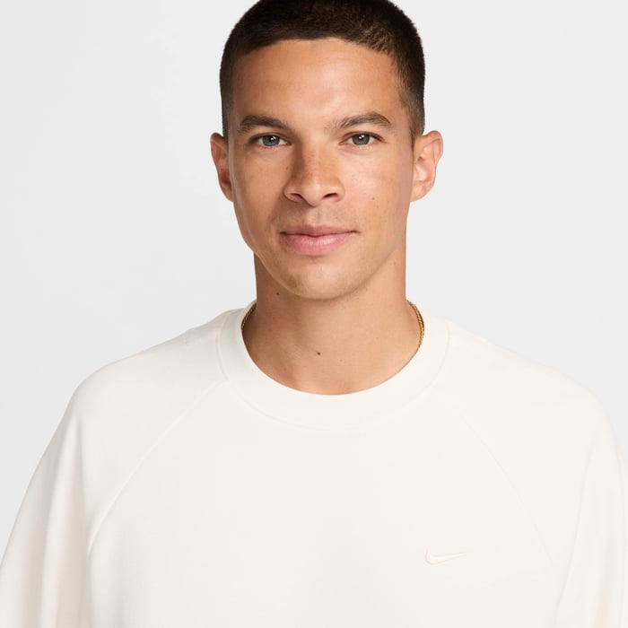 Nike Primary Fleece image number 2 Nike Primary Fleece image number 2