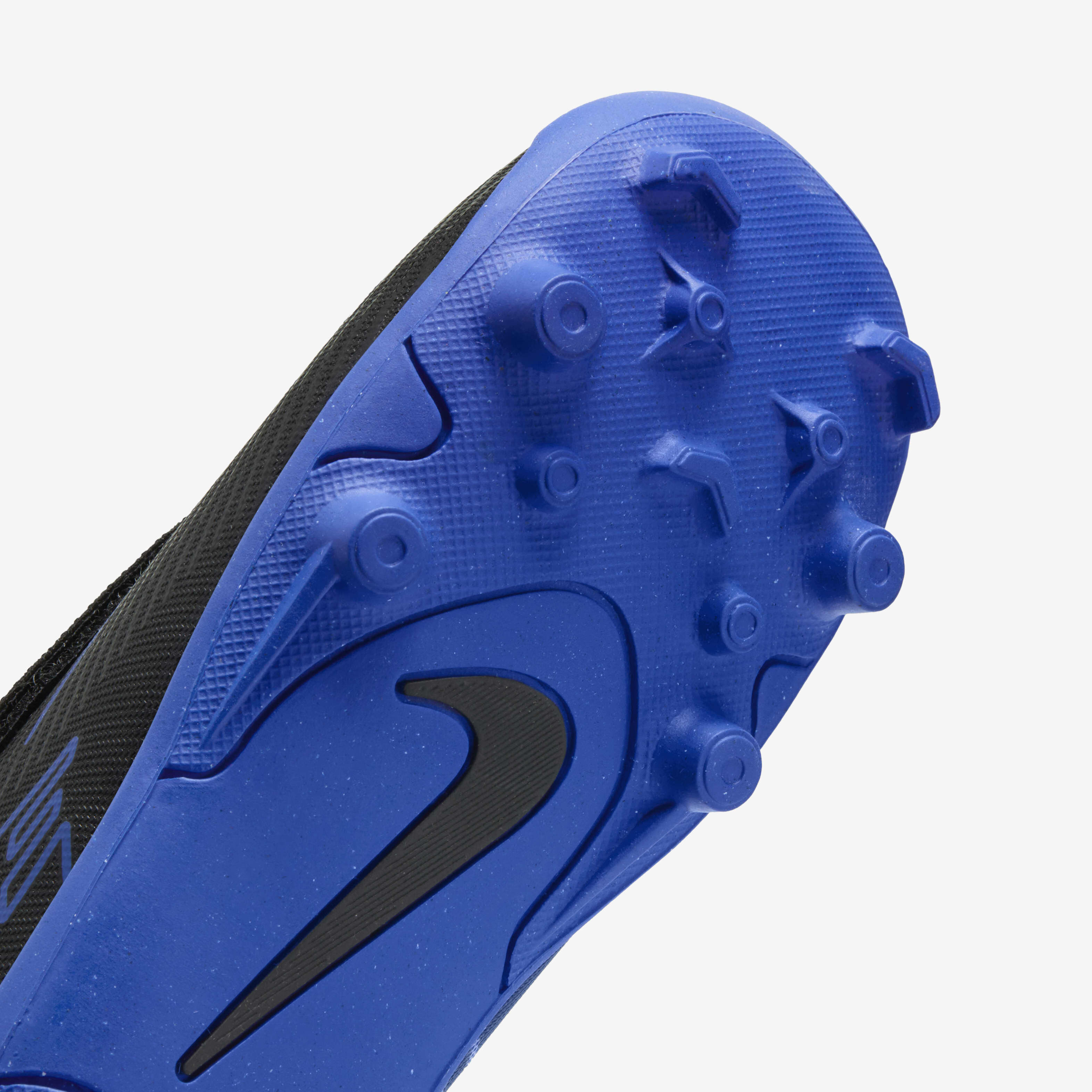 Nike Jr. Mercurial Vapor 15 Club image number 6
