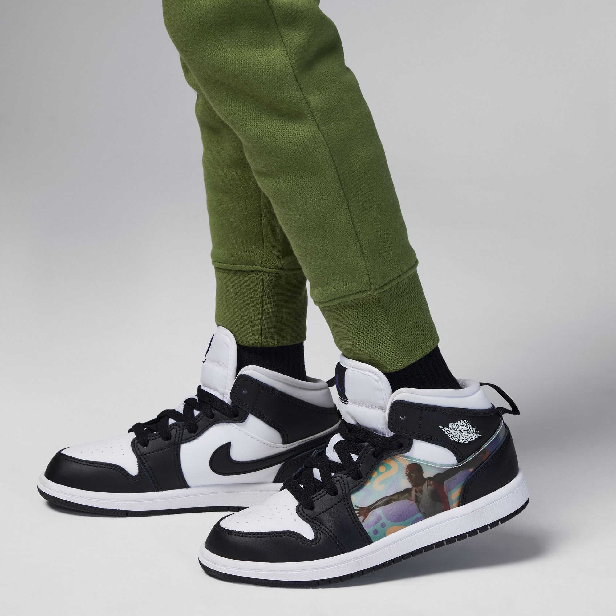 Jordan MJ Essentials Pants image number 3