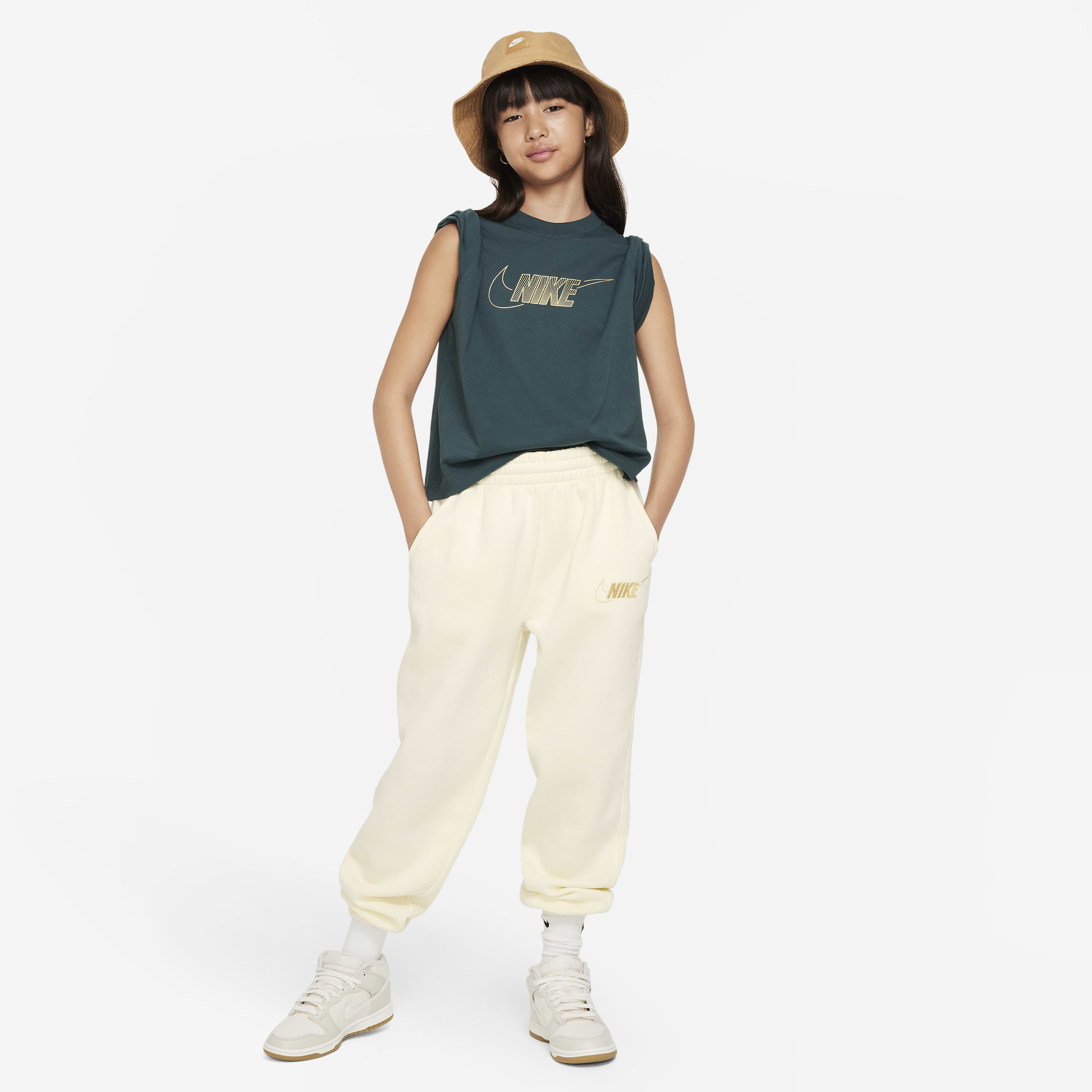 Nike Sportswear image number 3