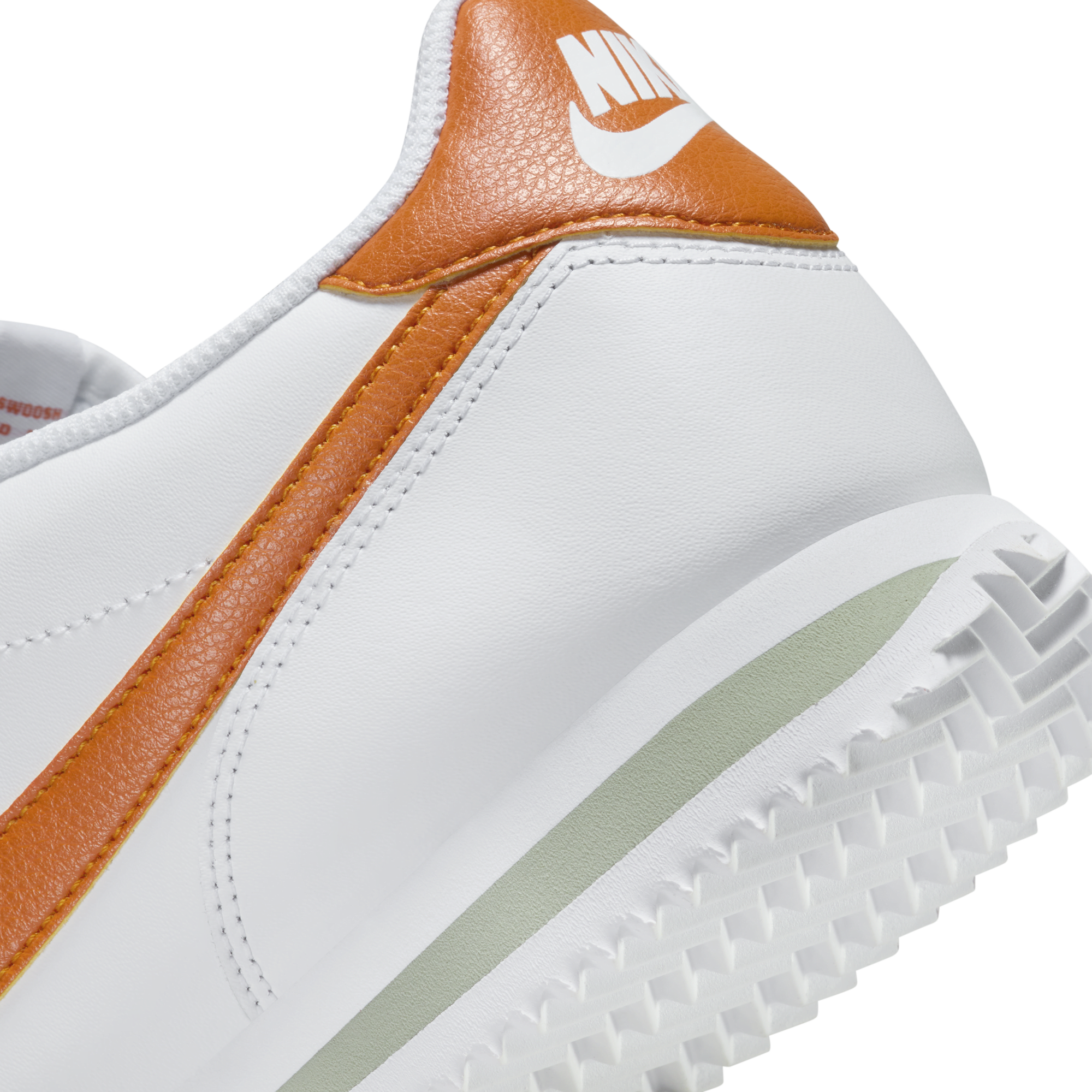 Orange nike deals cortez mens