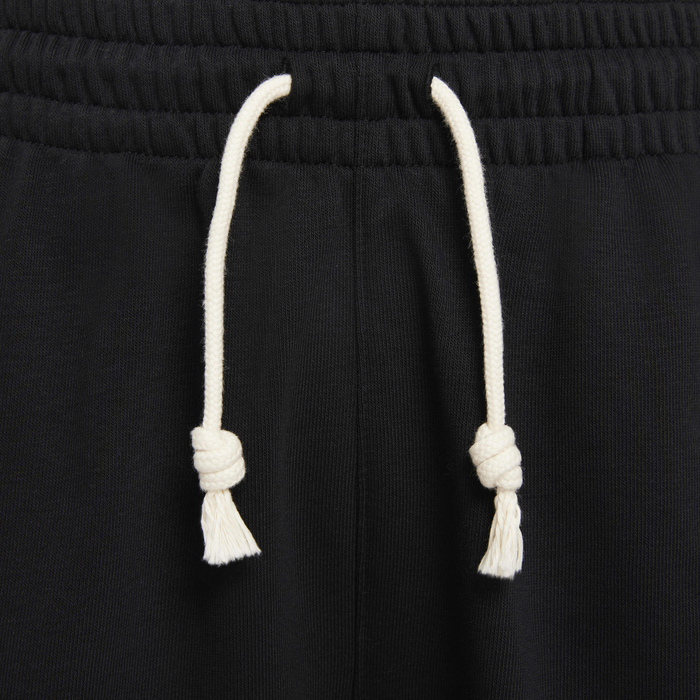 Nike Dri-FIT Swoosh Fly Standard Issue image number 3 Nike Dri-FIT Swoosh Fly Standard Issue image number 3