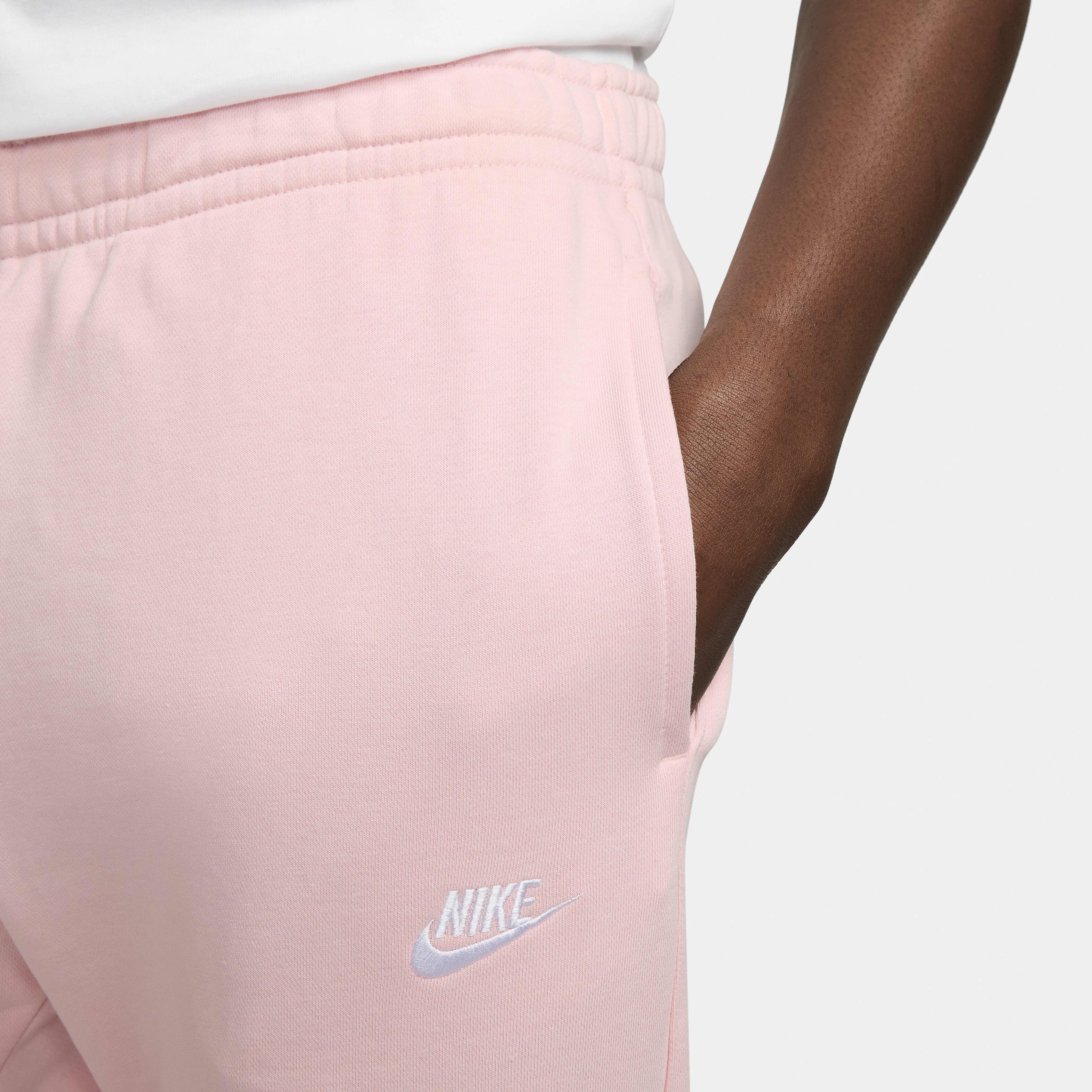 Nike Sportswear Club image number 2