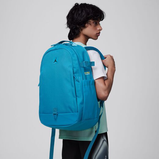 Discover Men s Backpacks Stylish Durable Bags Nike UAE