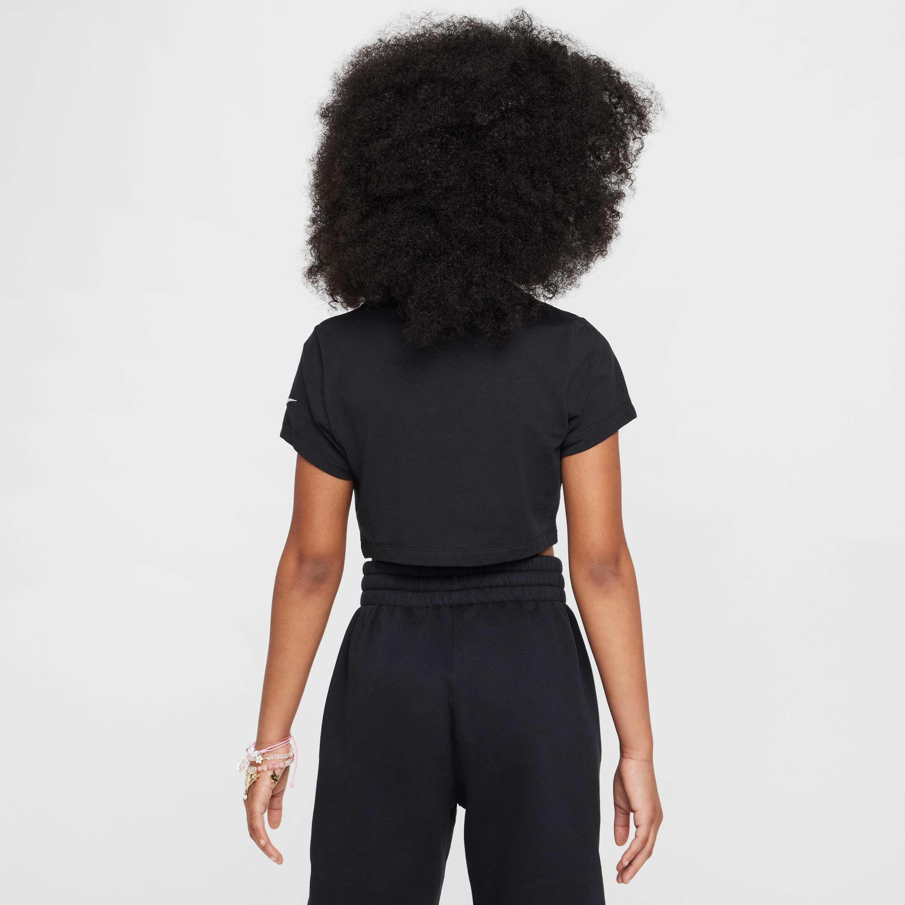 نايكي سبورتسوير image number 1