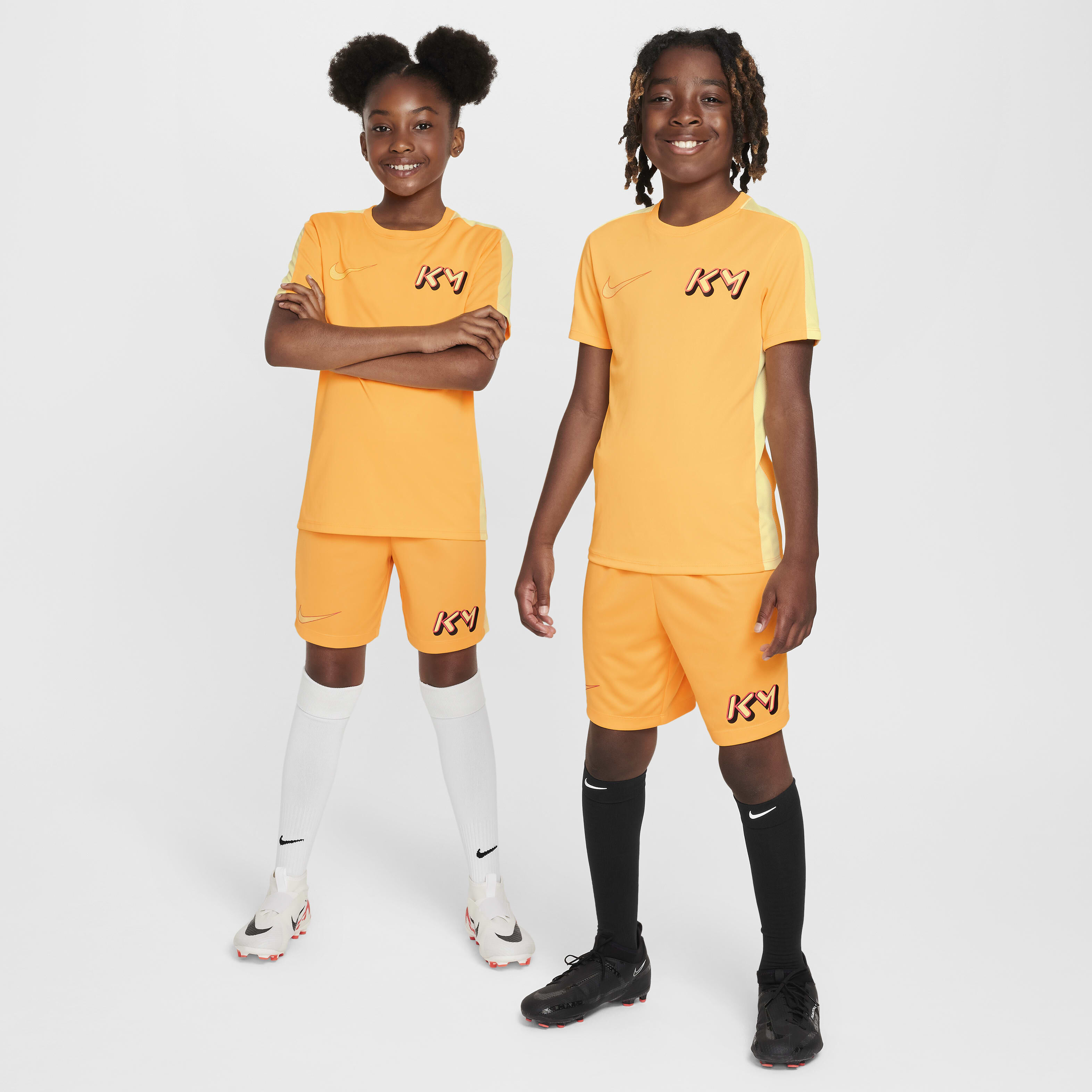 Kylian Mbapp&eacute; image number 4