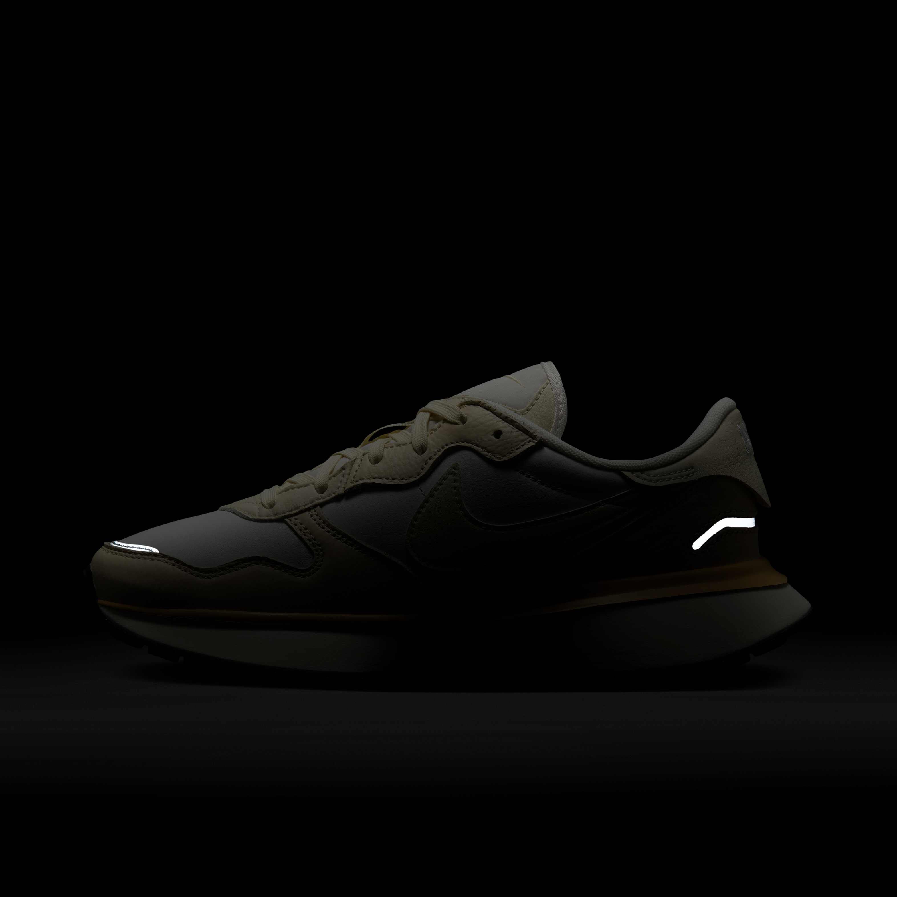 Nike Phoenix Waffle Leather image number 11