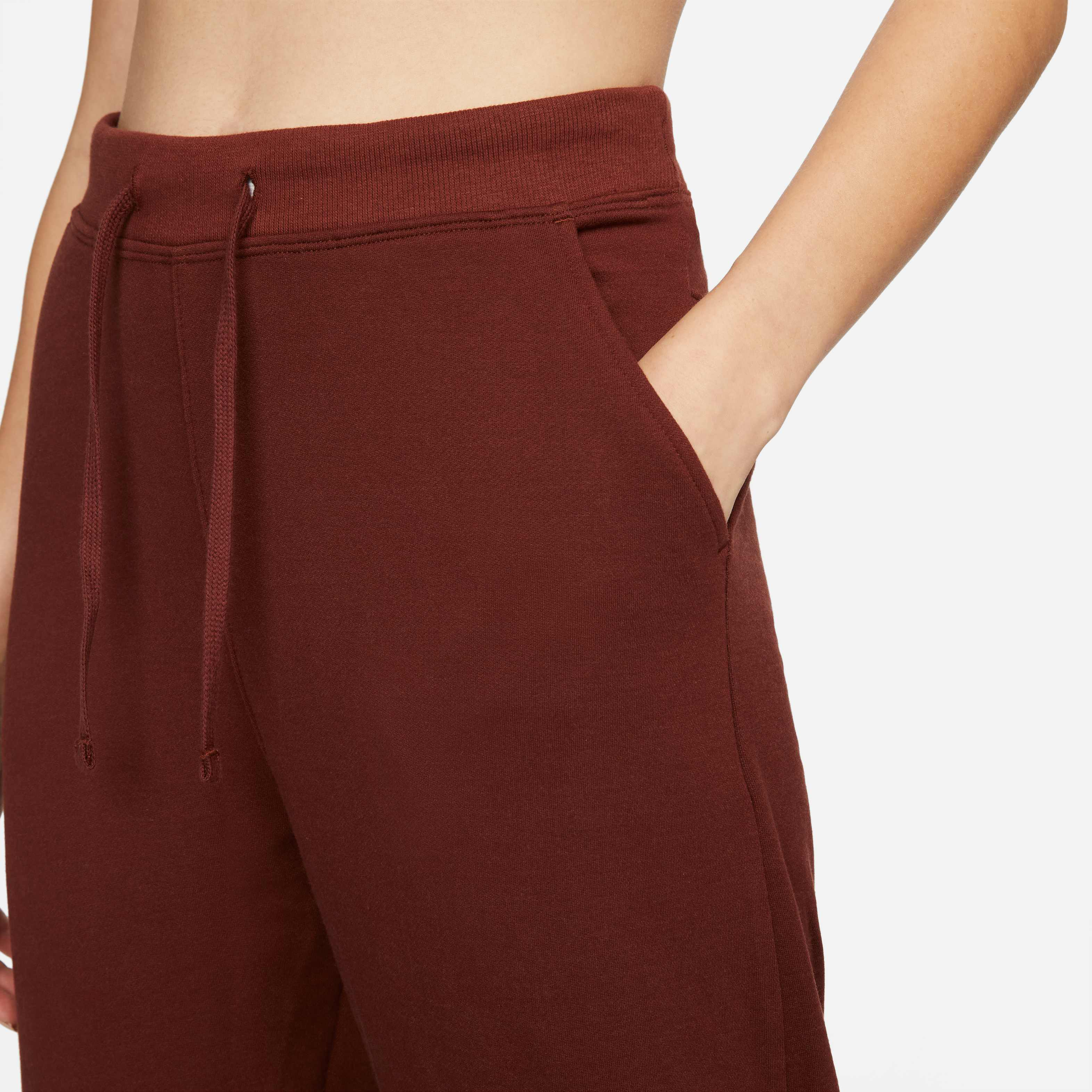 Nike Yoga Luxe image number 2